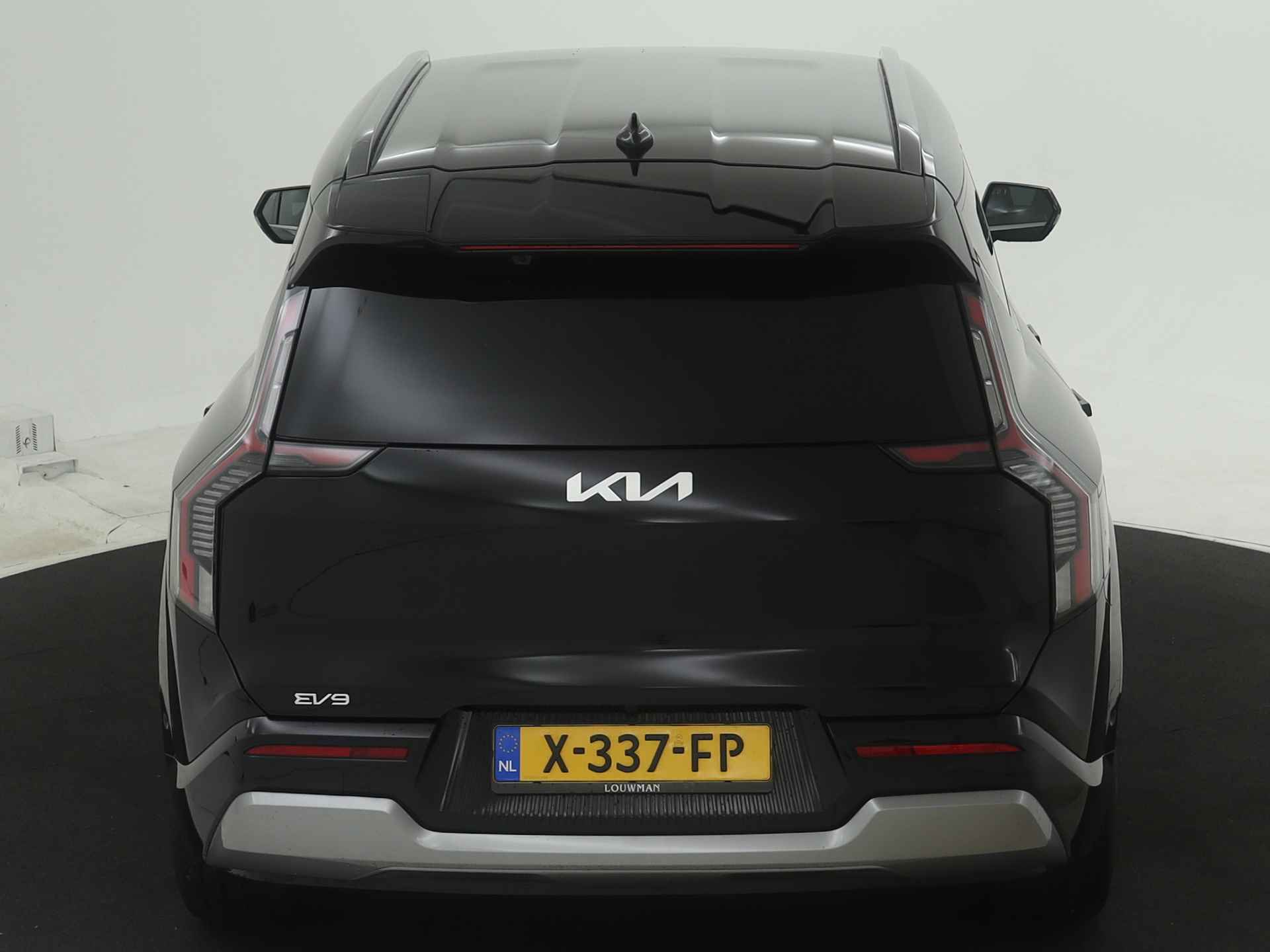 Kia EV9 Launch Edition 99.8 kWh | 7-zitter | Head Up Display | Leder | Per 1 Juli 2024 Beschikbaar | Inclusief KIA Garantie tot 30-10-2030 - 13/40