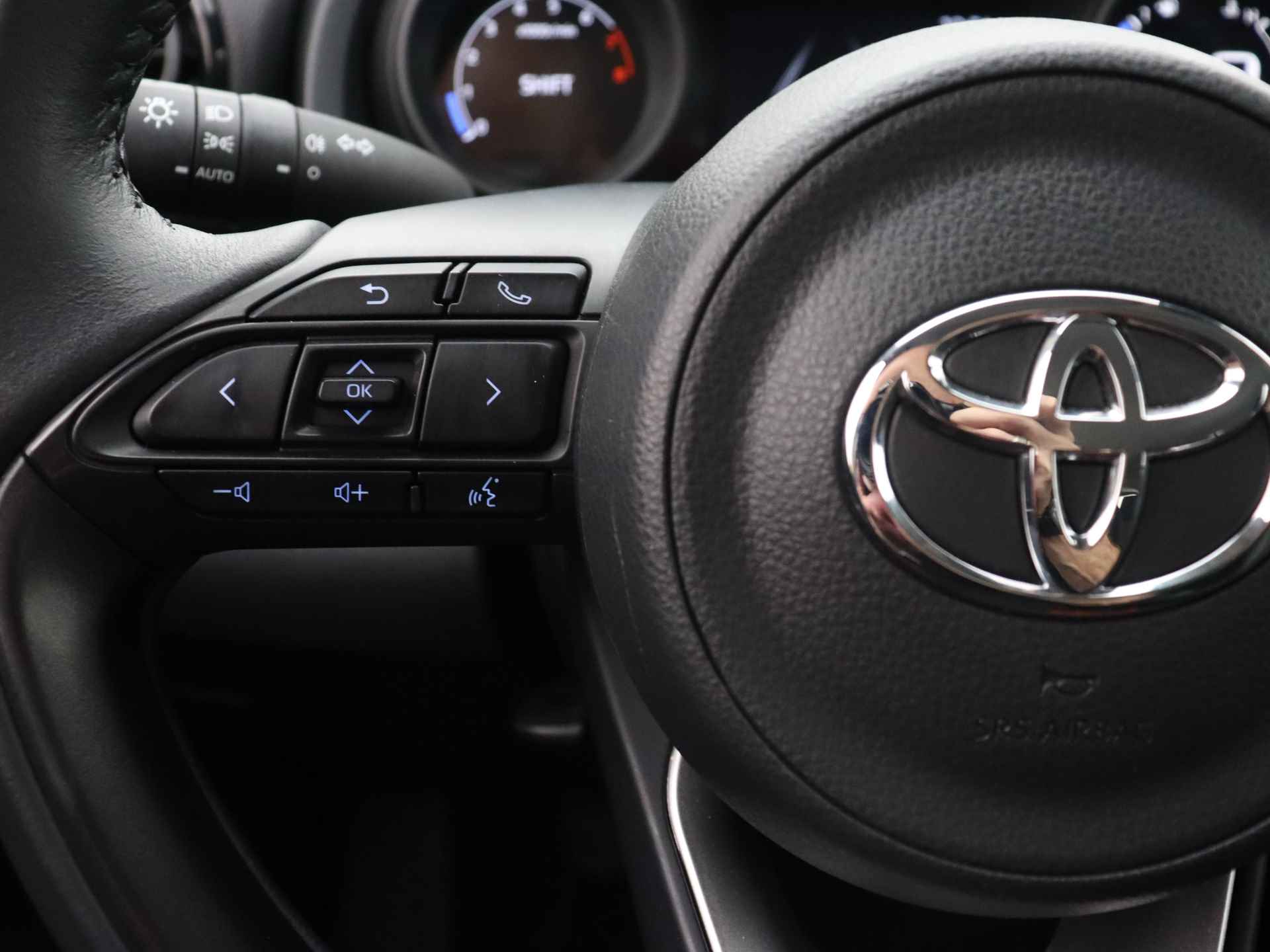 Toyota Yaris Cross 1.5 VVT-I Active | Trekhaak | 1350 kg Trekgewicht | Apple Carplay / Android Auto | - 22/43