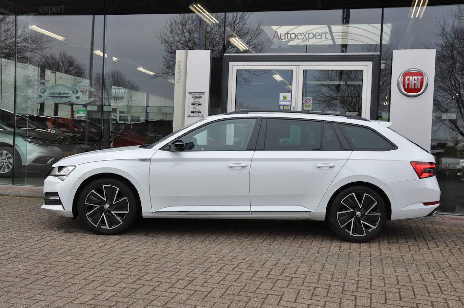 Skoda Superb Combi 1.4 TSI iV Sp. Bns - 2/23