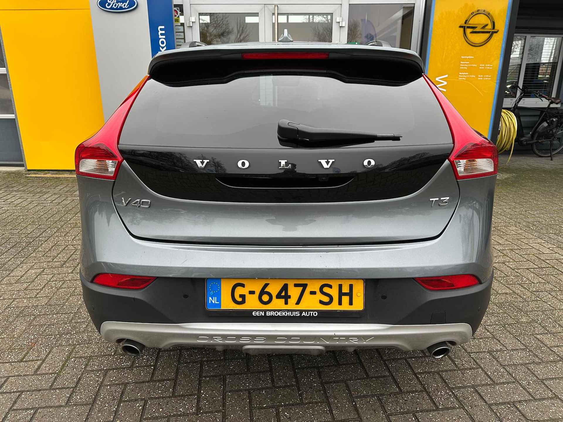 Volvo V40 Cross Country 1.5 T3 153 PK Polar+ Luxury AUTOMAAT | TREKHAAK AFNEEMBAAR| STOELVERWARMING| LEDER| PANO-DAK| NAVIGATIE| CAMERA| P - 6/41