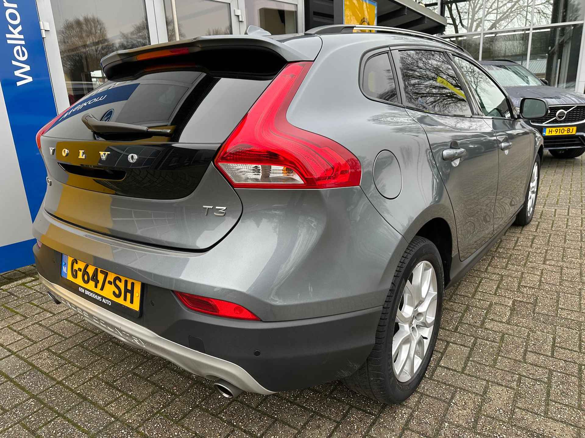 Volvo V40 Cross Country 1.5 T3 153 PK Polar+ Luxury AUTOMAAT | TREKHAAK AFNEEMBAAR| STOELVERWARMING| LEDER| PANO-DAK| NAVIGATIE| CAMERA| P - 7/41