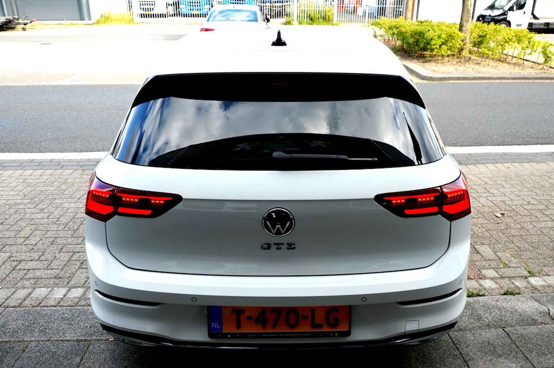 Volkswagen Golf 1.4 eHybrid GTE CARPLAY/NAVI/VIRTUAL COCKPIT - 16/64