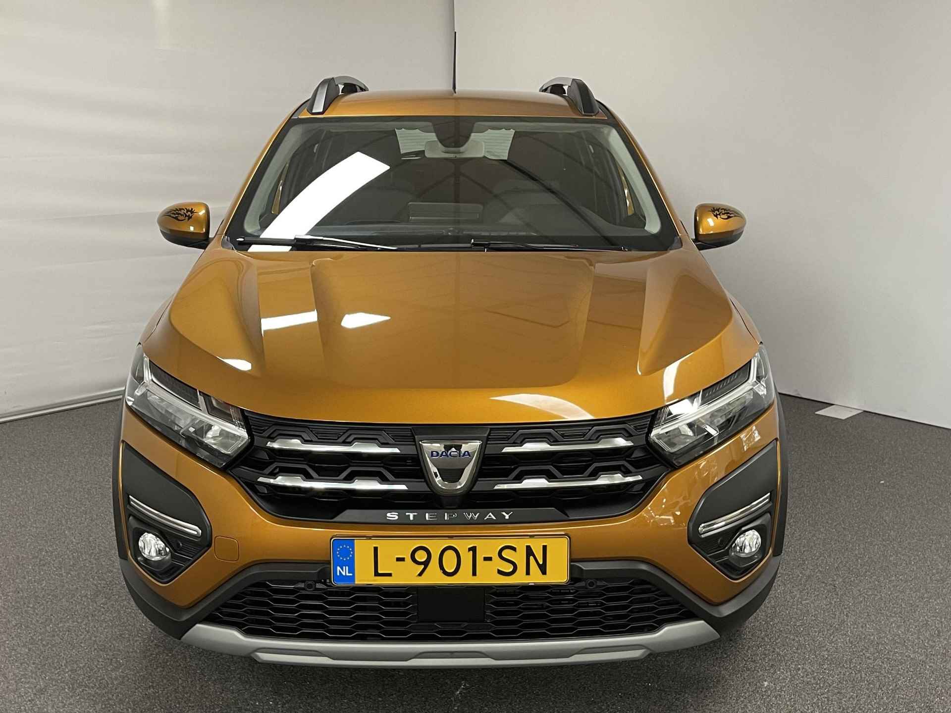 Dacia Sandero Stepway 1.0 TCe 90 Comfort Navi airco camera parkeersensoren cruise controle apple carplay android auto hoge instap zeer mooie auto pas 11000km - 3/20