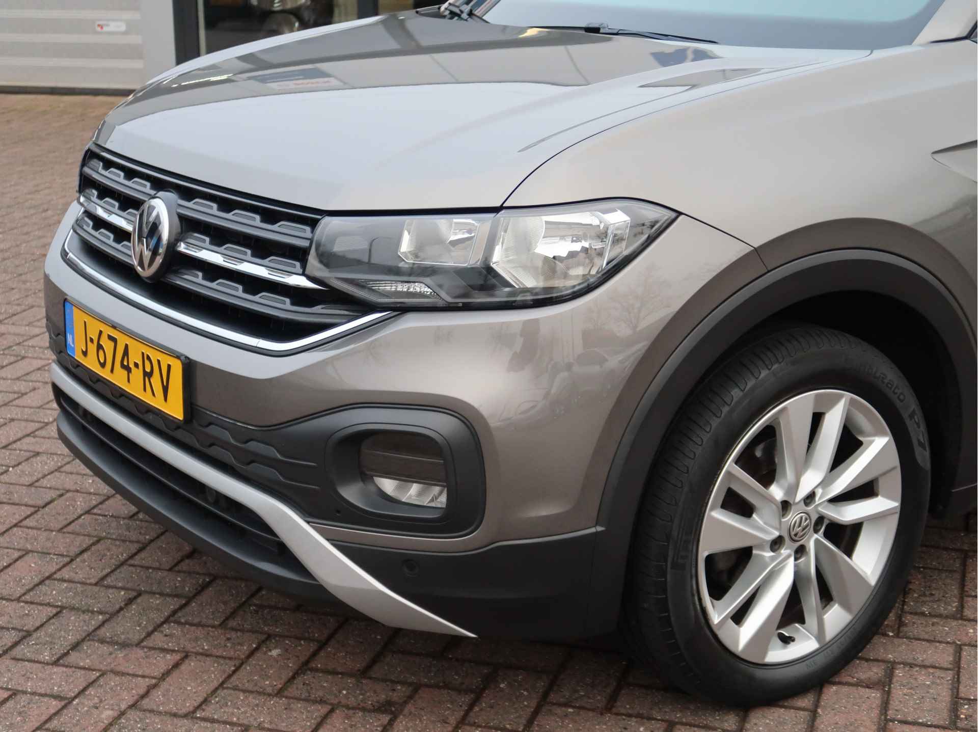 Volkswagen T-Cross 1.0 TSI Life | navigatie | pdc | stoelverw | clima - 8/24