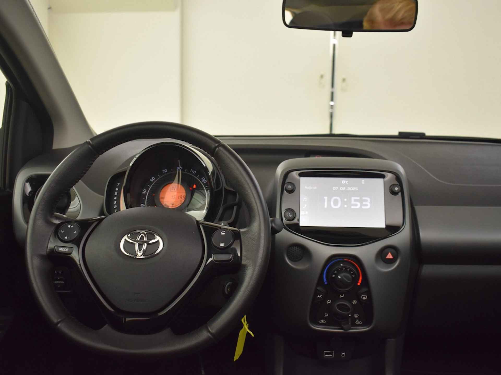 Toyota Aygo 1.0 VVT-i x-play| Automaat | Cabriotop | Camera - 4/29