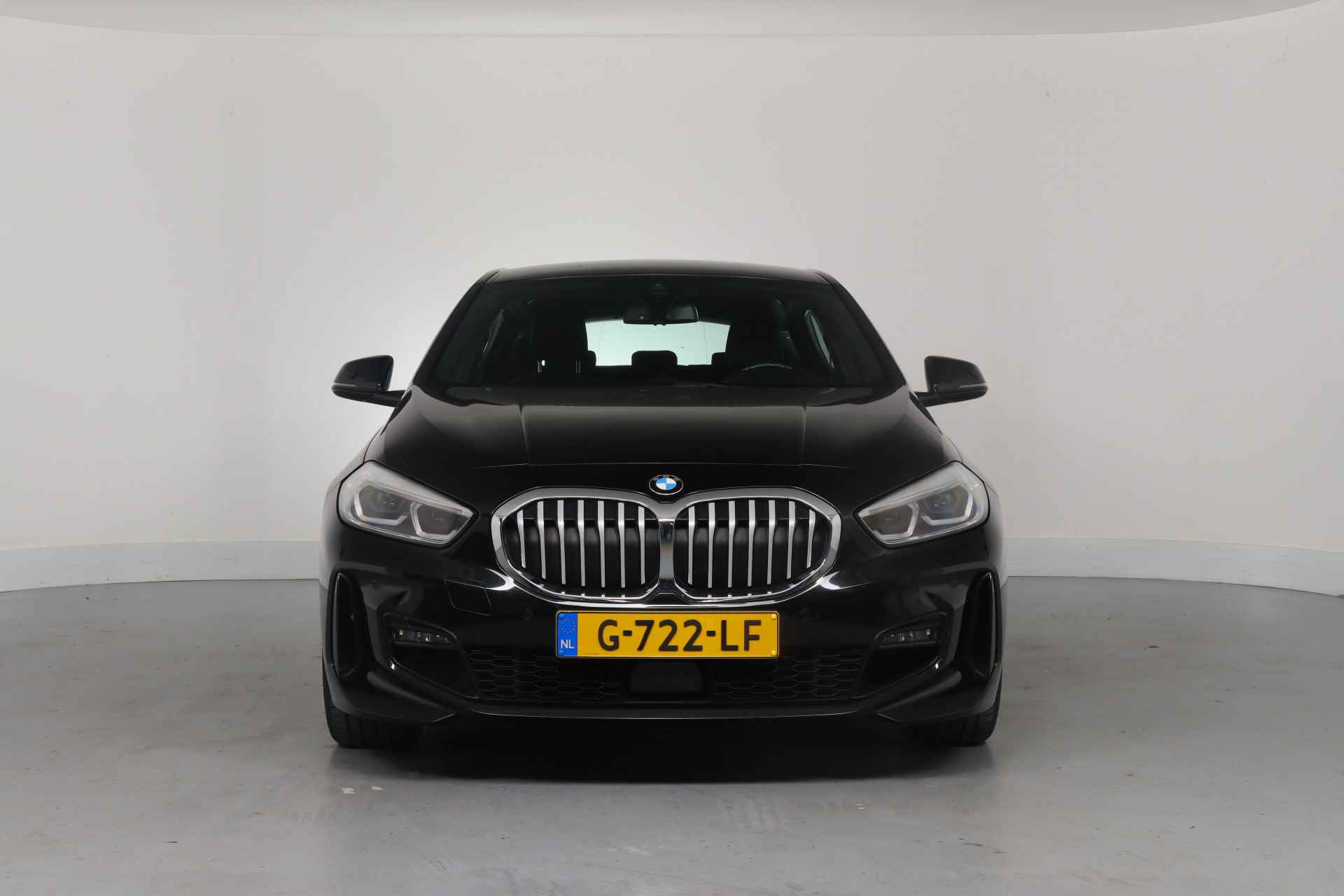 BMW 1-serie 118i Executive Edition | 1e Eigenaar! | Dealer Onderhouden! | M-Pakket | Navi | Clima | LED | Sportstoelen | Parkeersensoren V+A - 3/36