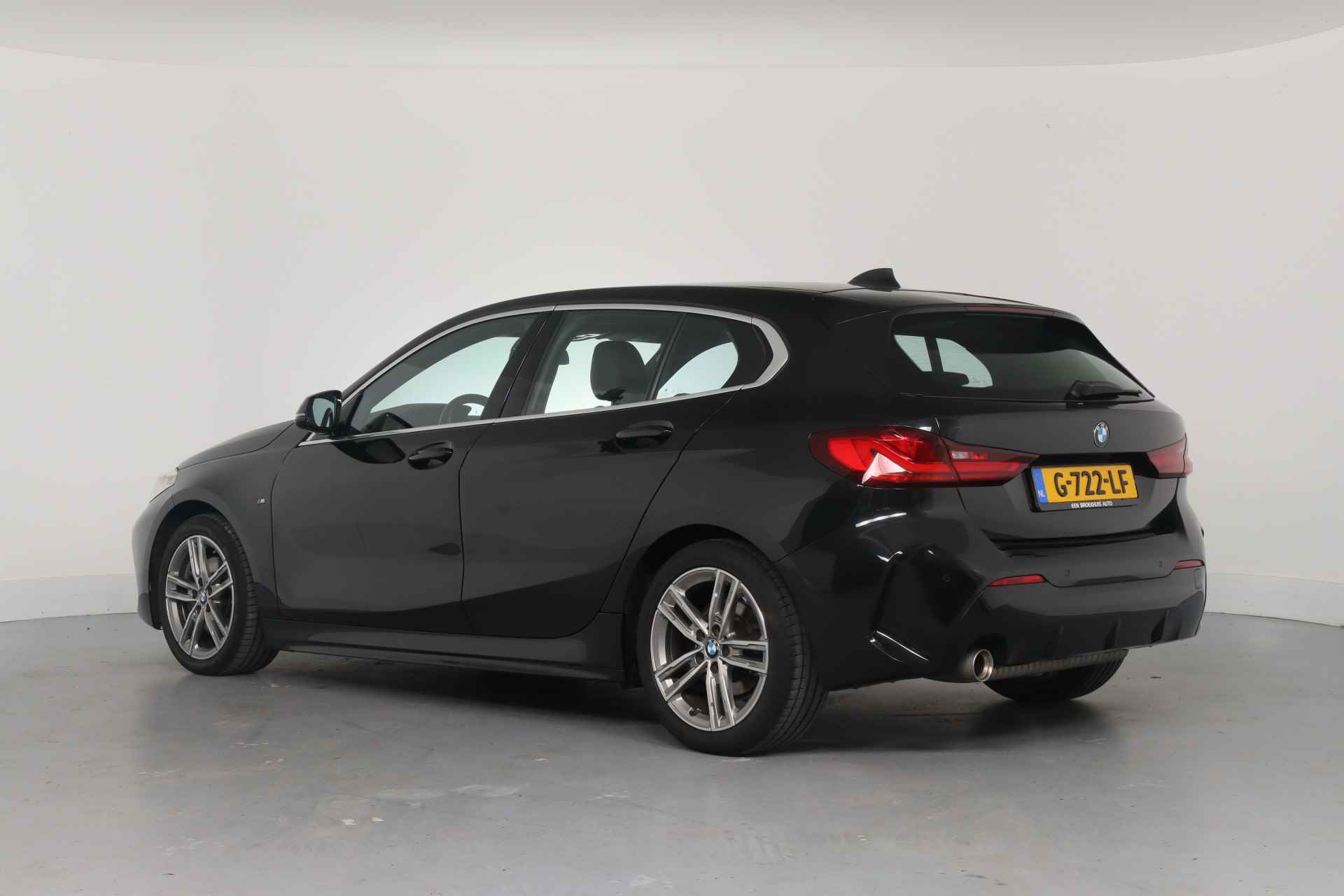 BMW 1-serie 118i Executive Edition | 1e Eigenaar! | Dealer Onderhouden! | M-Pakket | Navi | Clima | LED | Sportstoelen | Parkeersensoren V+A - 6/36