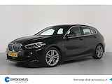 BMW 1-serie 118i Executive Edition | 1e Eigenaar! | Dealer Onderhouden! | M-Pakket | Navi | Clima | LED | Sportstoelen | Parkeersensoren V+A