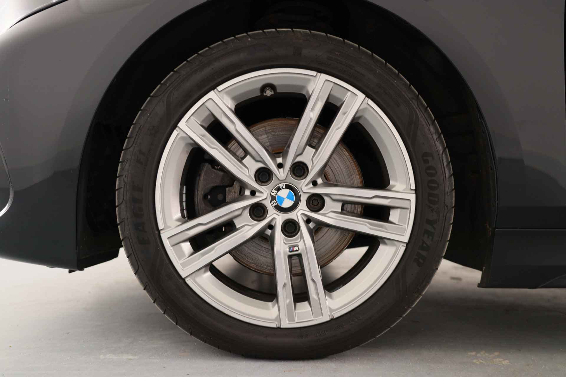 BMW 1-serie 118i Executive Edition | 1e Eigenaar! | Dealer Onderhouden! | M-Pakket | Navi | Clima | LED | Sportstoelen | Parkeersensoren V+A - 20/36