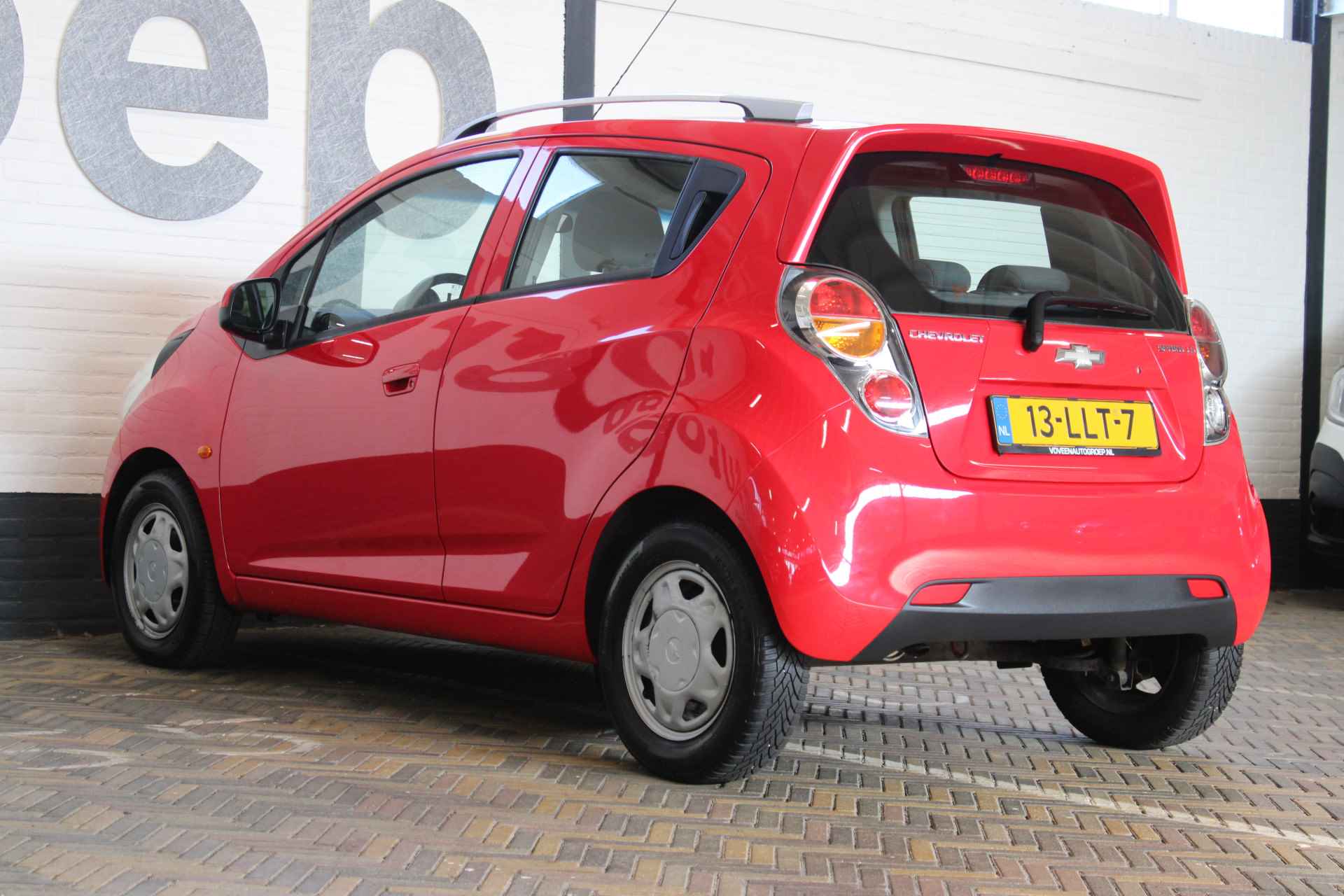 Chevrolet Spark 1.0 16V LT | Airco | Elektrische ramen V + A | Elektrisch verstelbare spiegels | Radio | Centrale vergrendeling met afstandsbediening | - 22/35