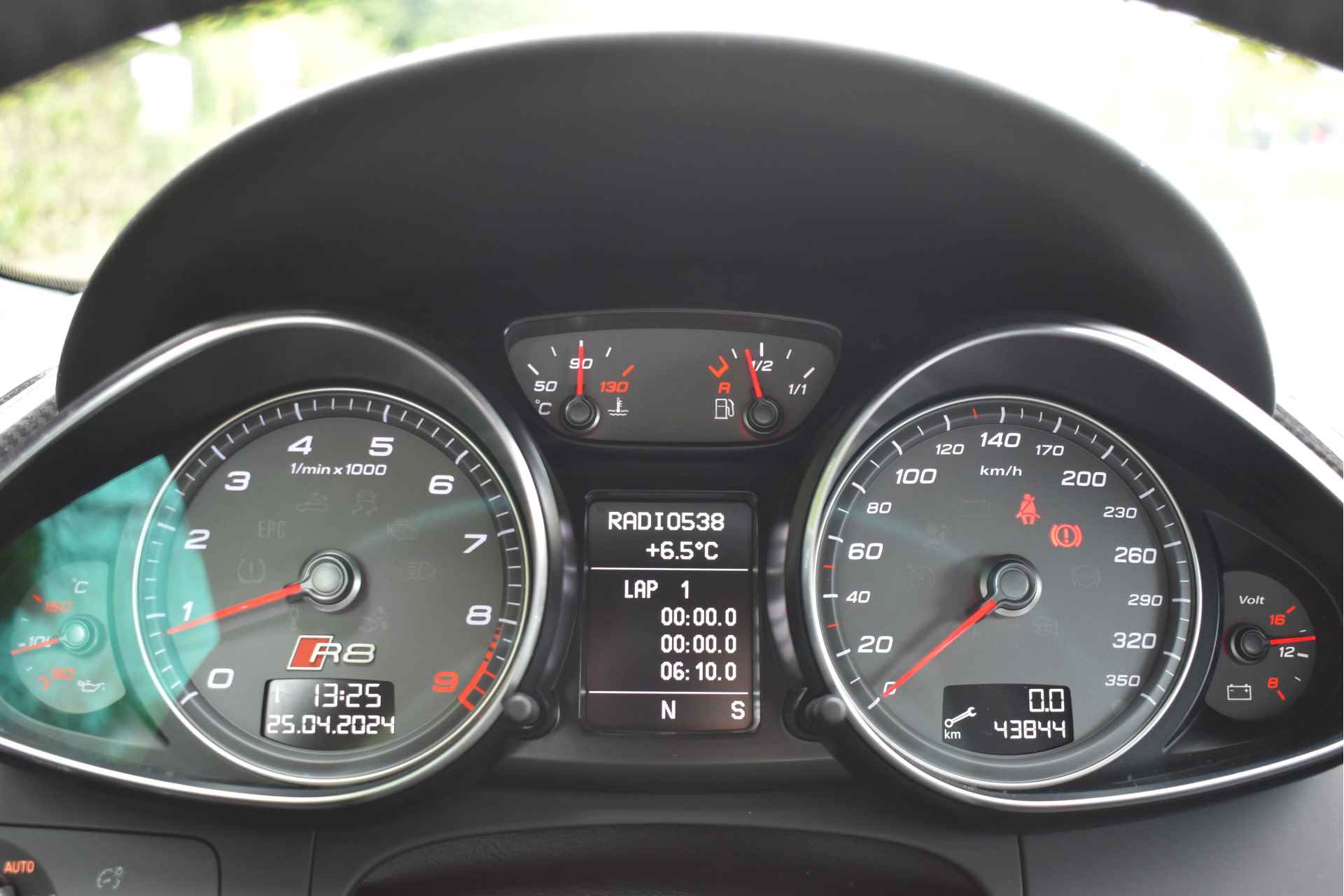 Audi R8 4.2 FSI quattro 430 PK | NL-Auto | Carbon 2x | B&O | Camera| Navi | Full LED | 20" Velgen - 21/81