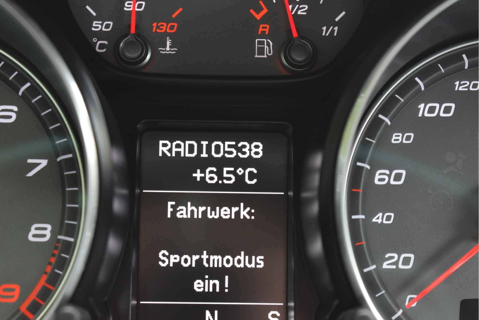 Audi R8 4.2 FSI quattro 430 PK | NL-Auto | Carbon 2x | B&O | Camera| Navi | Full LED | 20" Velgen - 62/81
