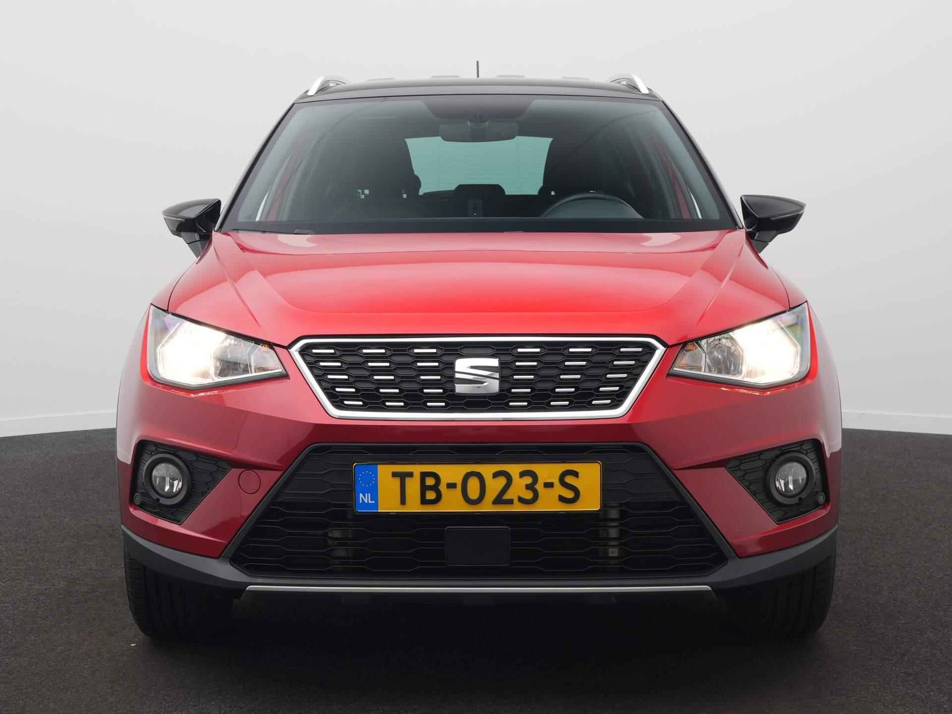 SEAT Arona 1.0 TSI Xcellence Business Intense / Camera / Navi / Acc - 2/40