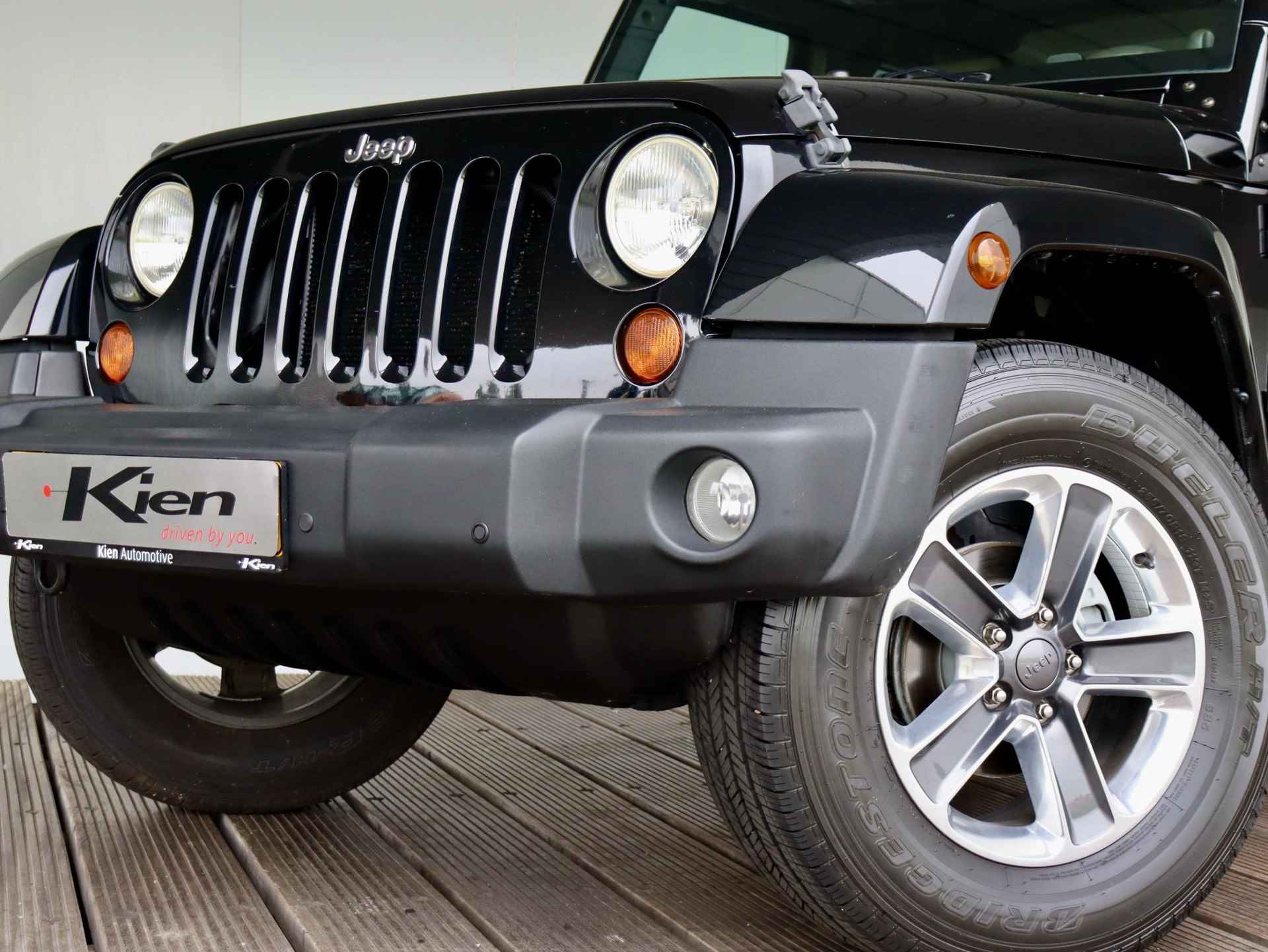 Jeep Wrangler 3.8 Sport | 17 INCH | Navi | Cruise Control - 21/28