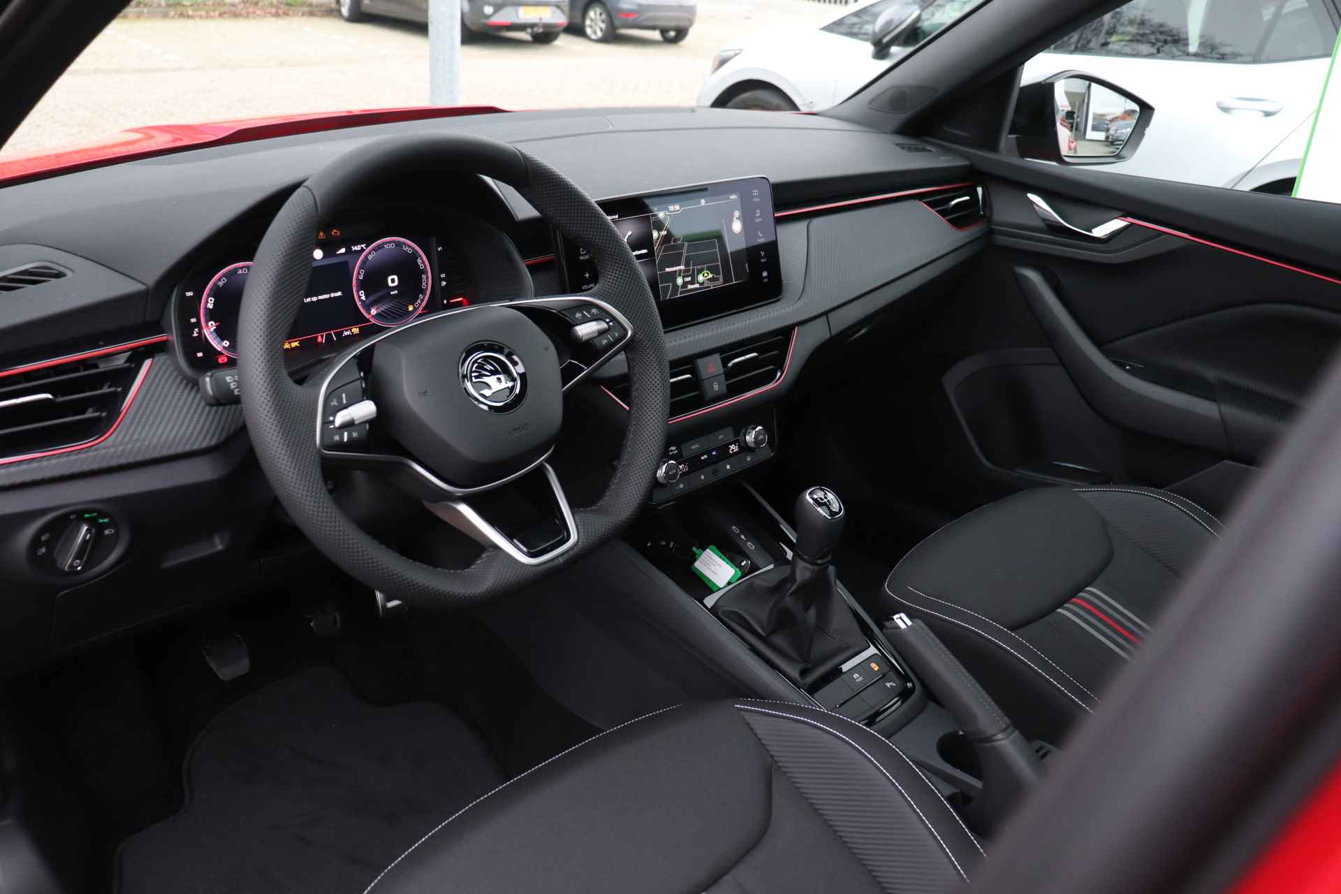Škoda Kamiq 1.0 TSI Monte Carlo | Facelift | Navigatie | LED | Elektrische achterklep | Adaptieve cruise control | Virtual cockpit | Panoramadak - 4/31