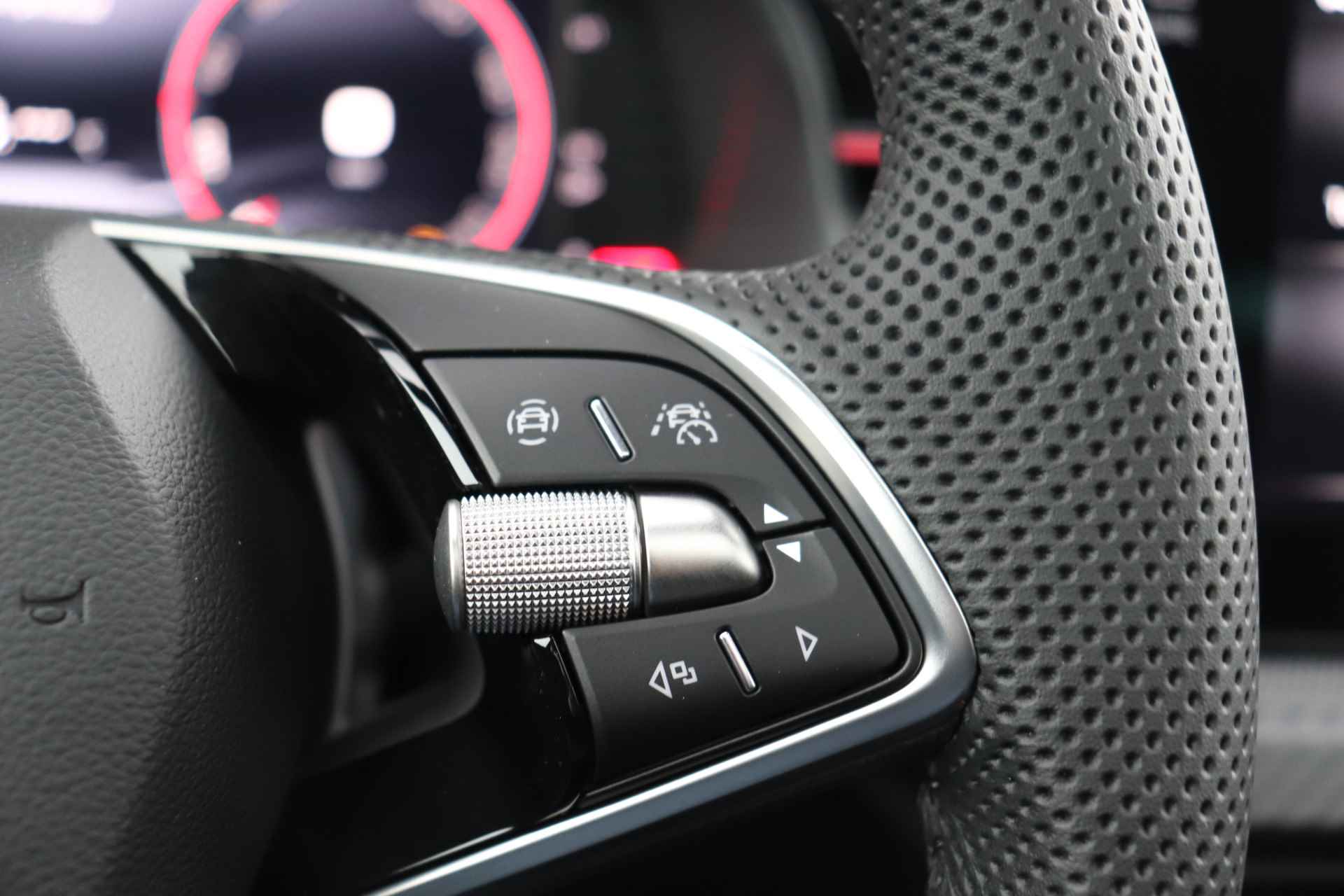 Škoda Kamiq 1.0 TSI Monte Carlo | Facelift | Navigatie | LED | Elektrische achterklep | Adaptieve cruise control | Virtual cockpit | Panoramadak - 11/31