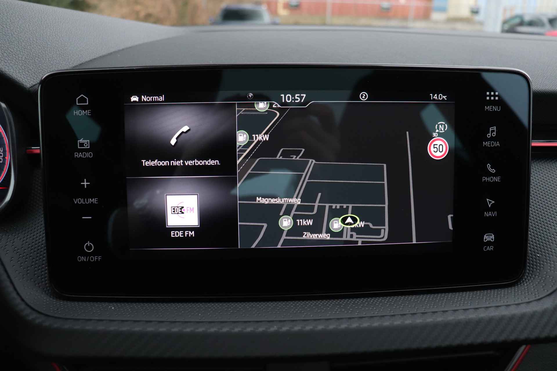 Škoda Kamiq 1.0 TSI Monte Carlo | Facelift | Navigatie | LED | Elektrische achterklep | Adaptieve cruise control | Virtual cockpit | Panoramadak - 13/31