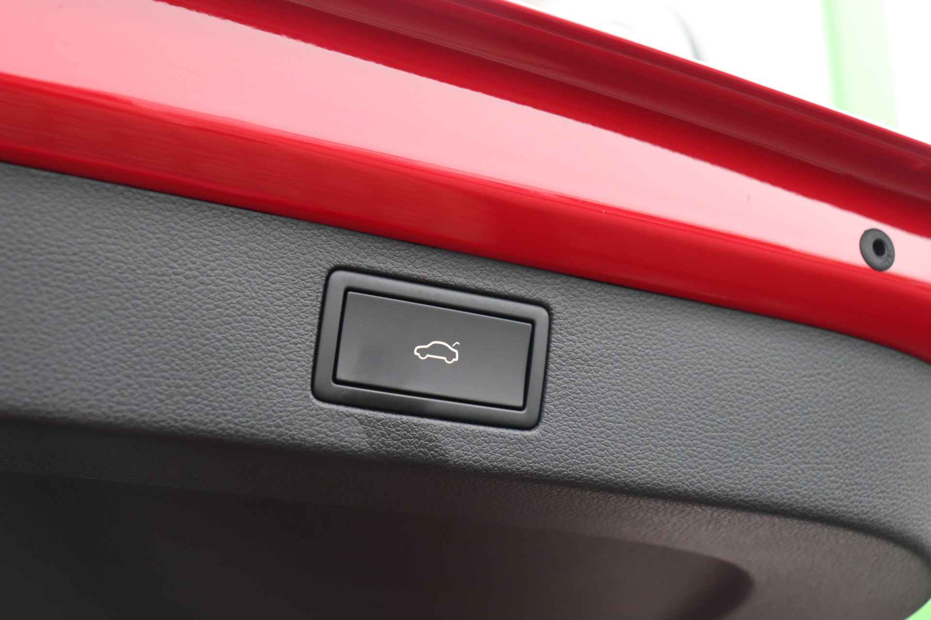 Škoda Kamiq 1.0 TSI Monte Carlo | Facelift | Navigatie | LED | Elektrische achterklep | Adaptieve cruise control | Virtual cockpit | Panoramadak - 27/31