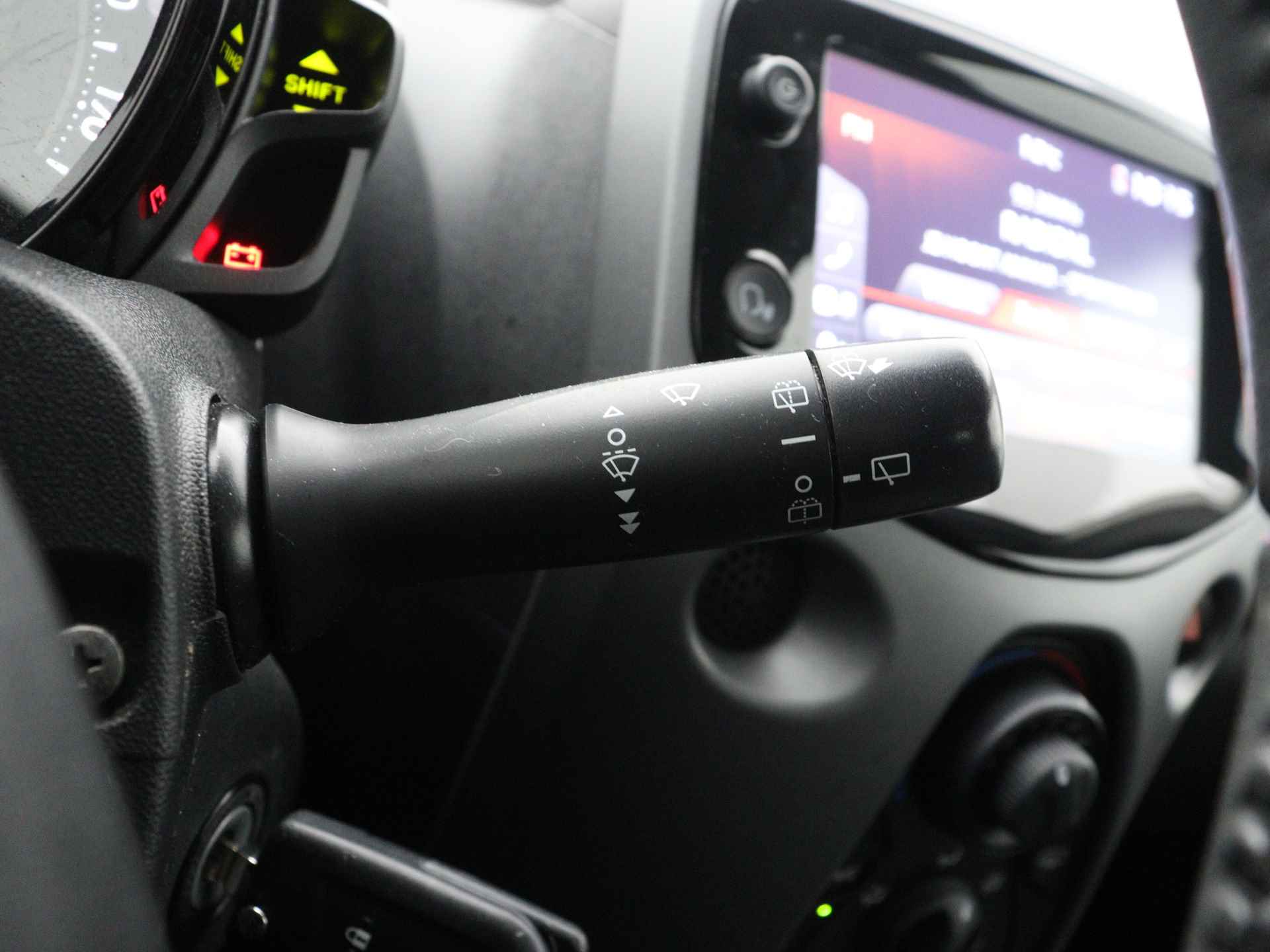 Toyota Aygo 1.0 VVT-i x-play | Camera | Airco | - 23/39