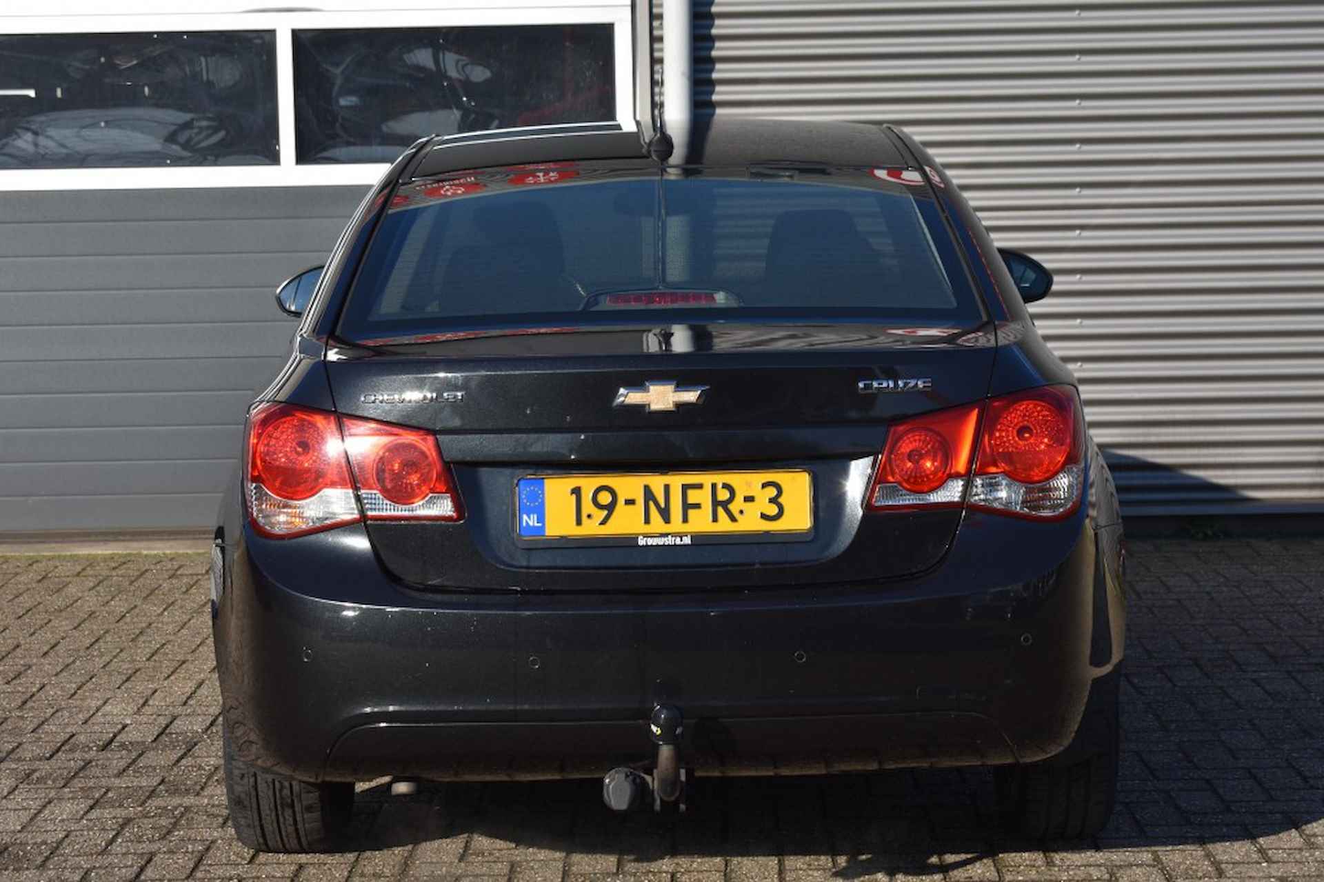 CHEVROLET Cruze 1.8 LS / AIRCO / TREKHAAK / NAVI - 4/25