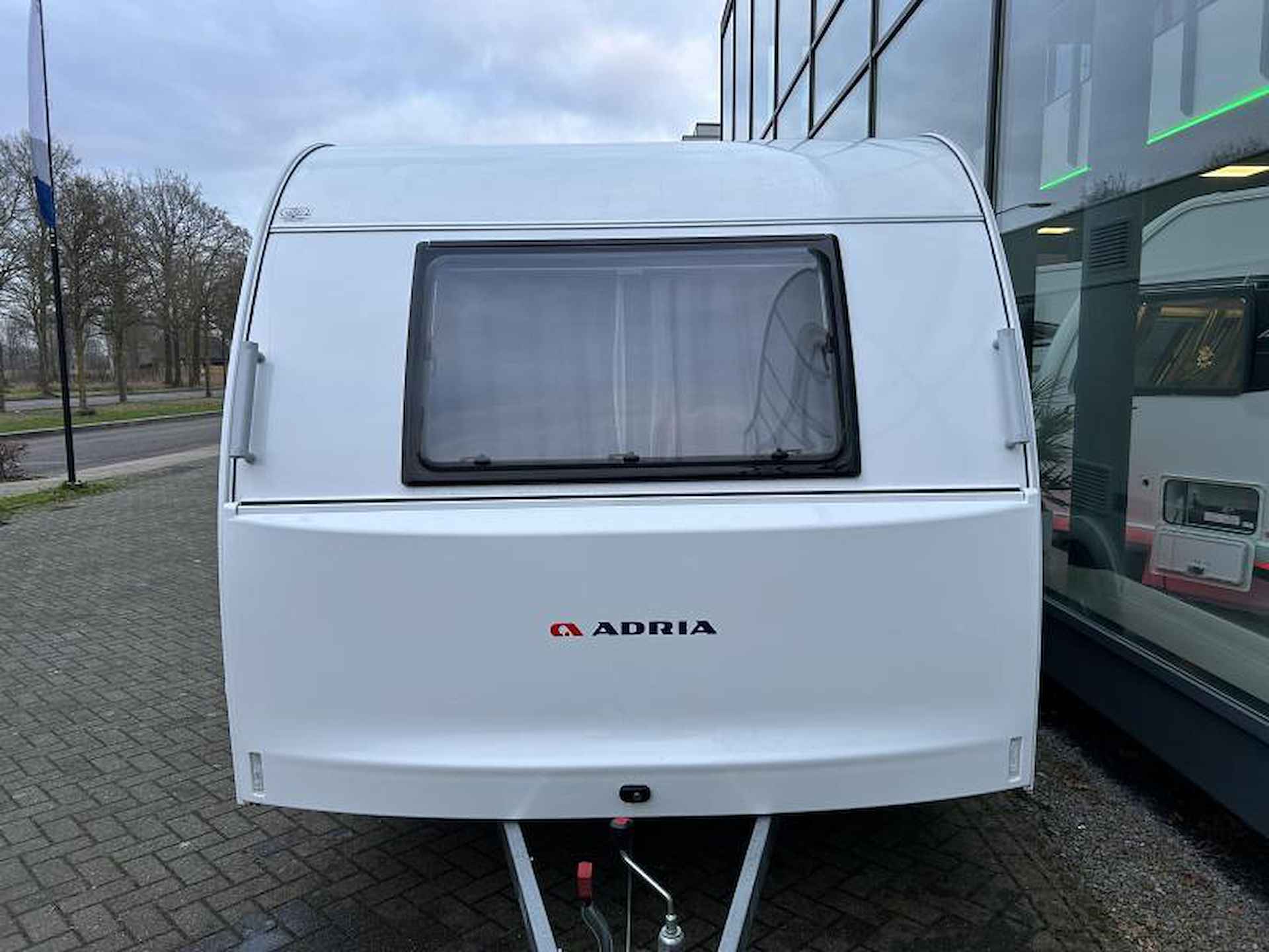 Adria Aviva 492 LU SILVER ASH - 4/23