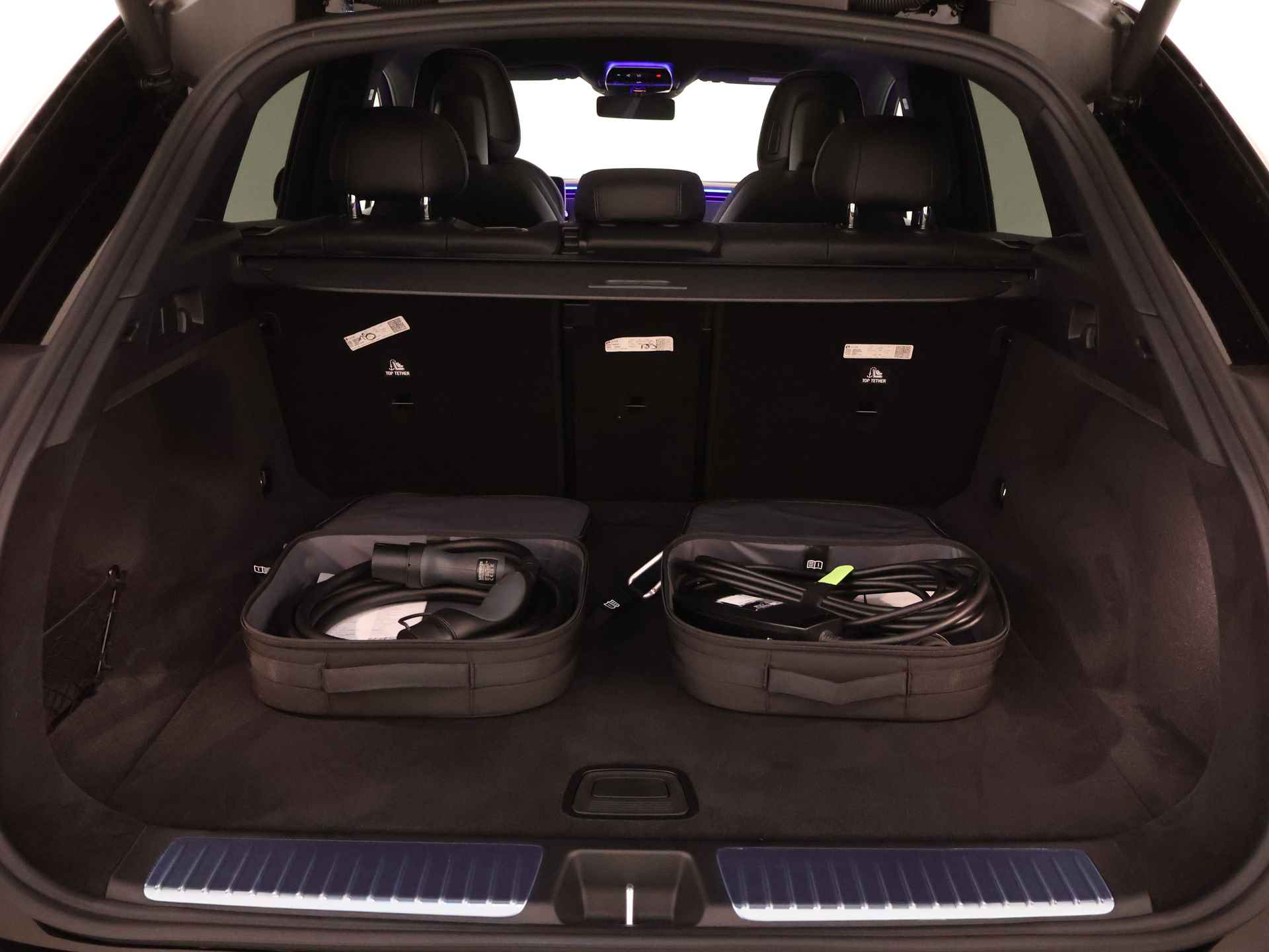 Mercedes-Benz EQE SUV 350+ Sport Edition Limited 96 kWh | Trekhaak | Nightpakket | Rijassistentiepakket Plus | Parkeerpakket met 360°-camera | Burmester® 3D-surround sound system | KEYLESS GO-comfortpakket | Memorypakket | - 33/40