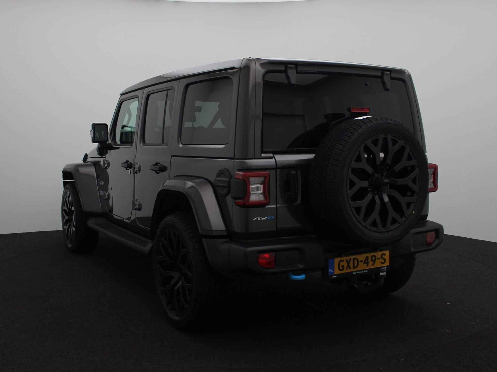 Jeep Wrangler Unlimited 4xe 380 Sahara | Cabrio/Schuifdak | Nieuwe 22'' LM Brute Velgen | Parkeercamera | Lederen bekleding | Stoel+Stuurverwarming | Trekhaak afneembaar | - 2/33