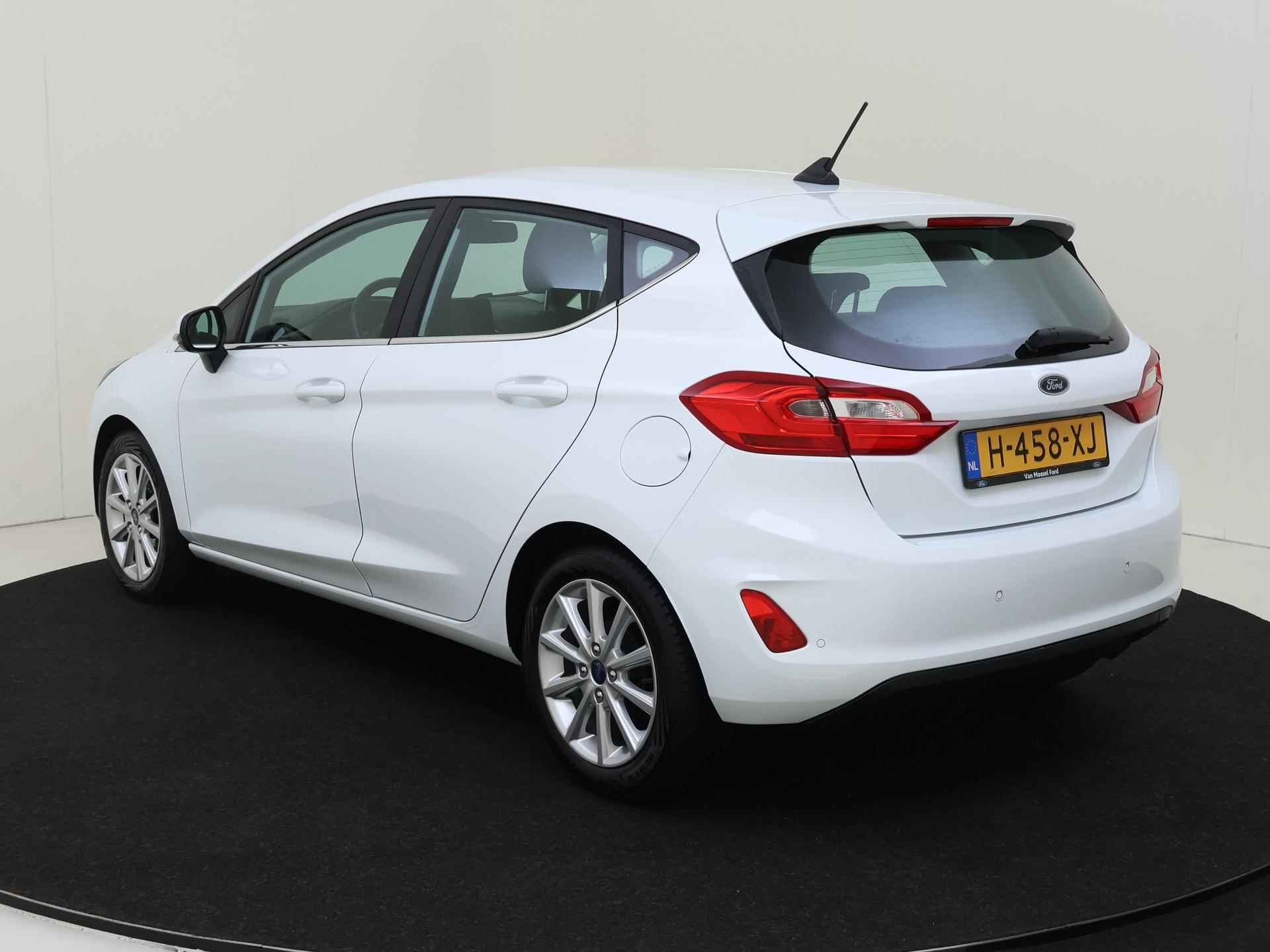 Ford Fiesta 1.5 TDCi Titanium | Lichtmetalen velgen | Airco | Cruise Control | Navigatie | Parkeersensoren achter | - 7/26