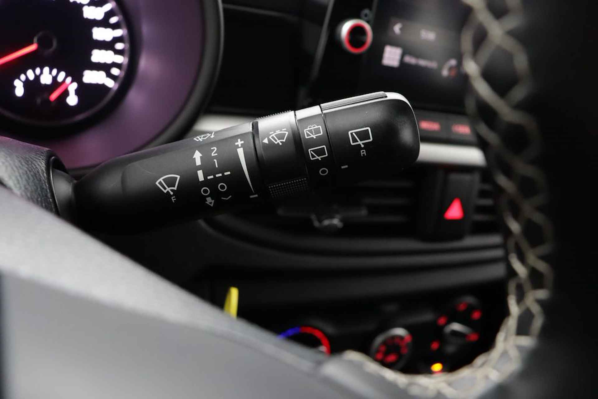Kia Picanto 1.0 DPi DynamicLine - Achteruitrijcamera - Airco - Cruise Control - AppleCarplay/AndroidAuto  - Fabrieksgarantie tot 2029 - - 23/49
