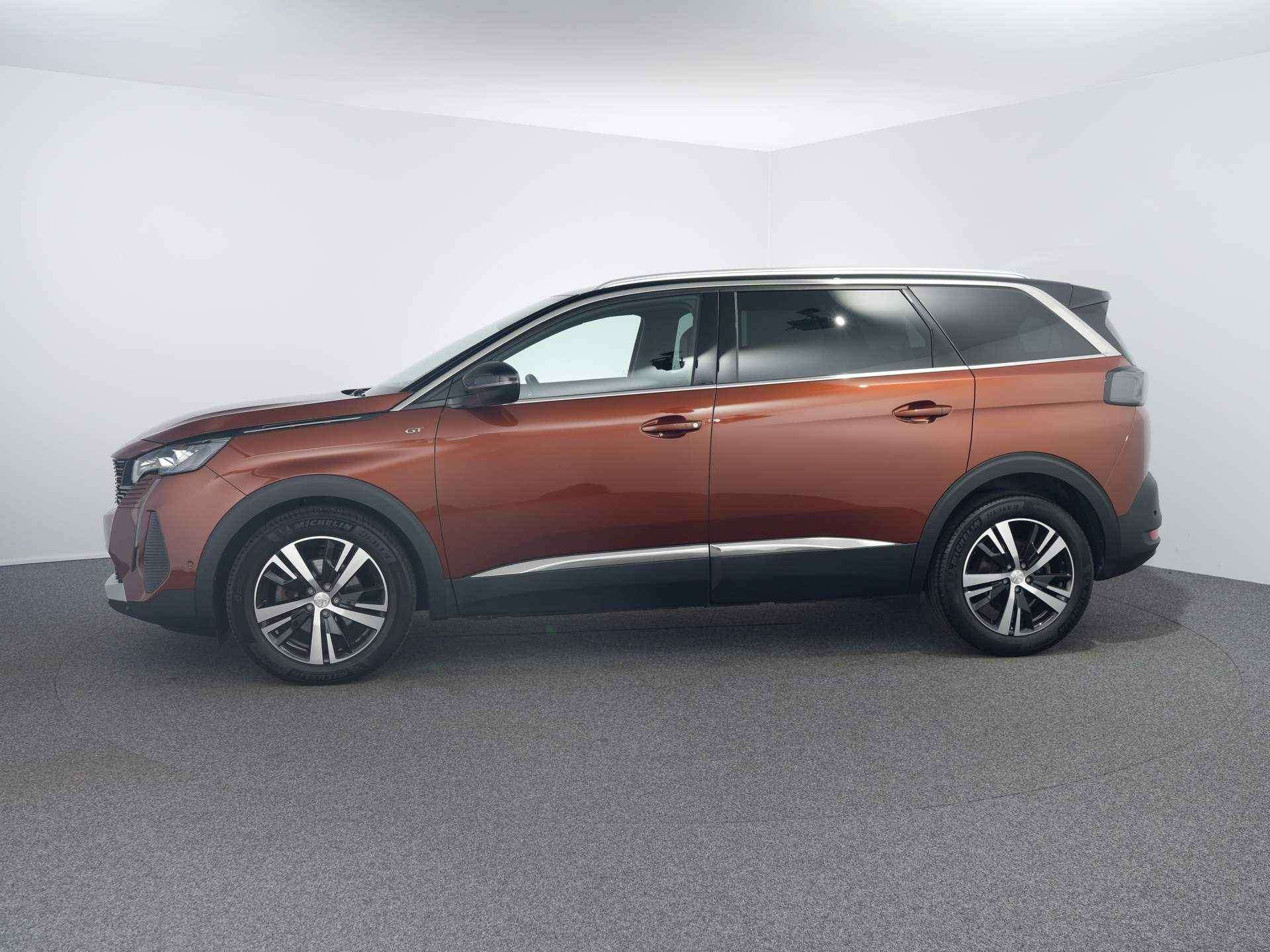 Peugeot 5008 1.6 PureTech GT | 180pk automaat | Leder | Navi | Adaptieve cruise | Elek. stoelen | Elek. achterklep | Trekhaak | Focal | - 14/35