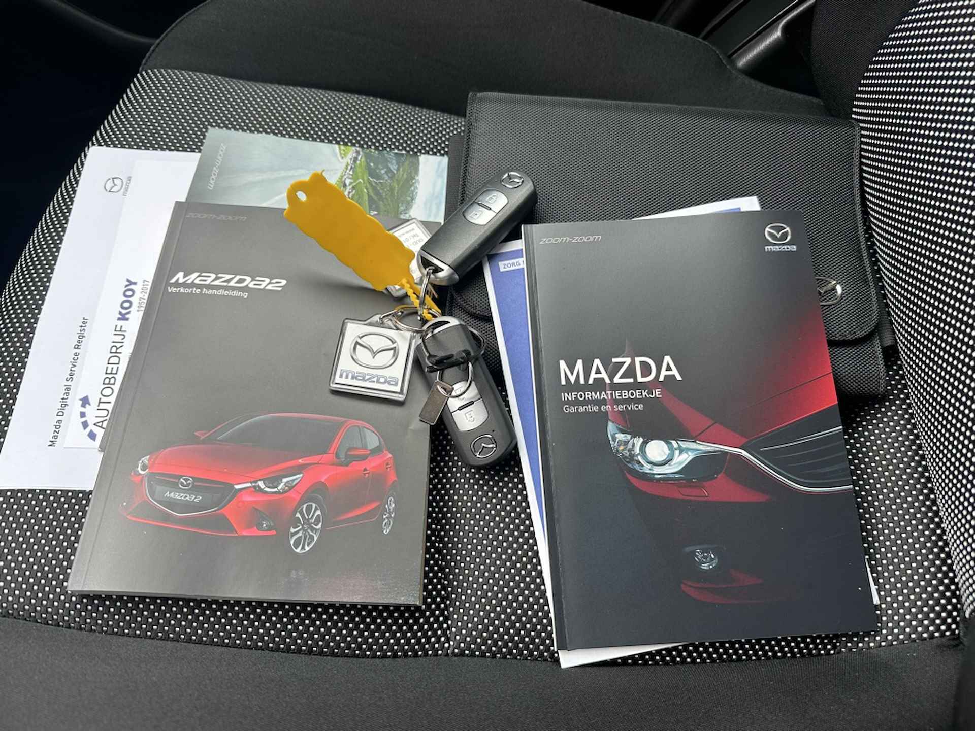 Mazda 2 1.5 Skyactiv-G GT-M - 35/36