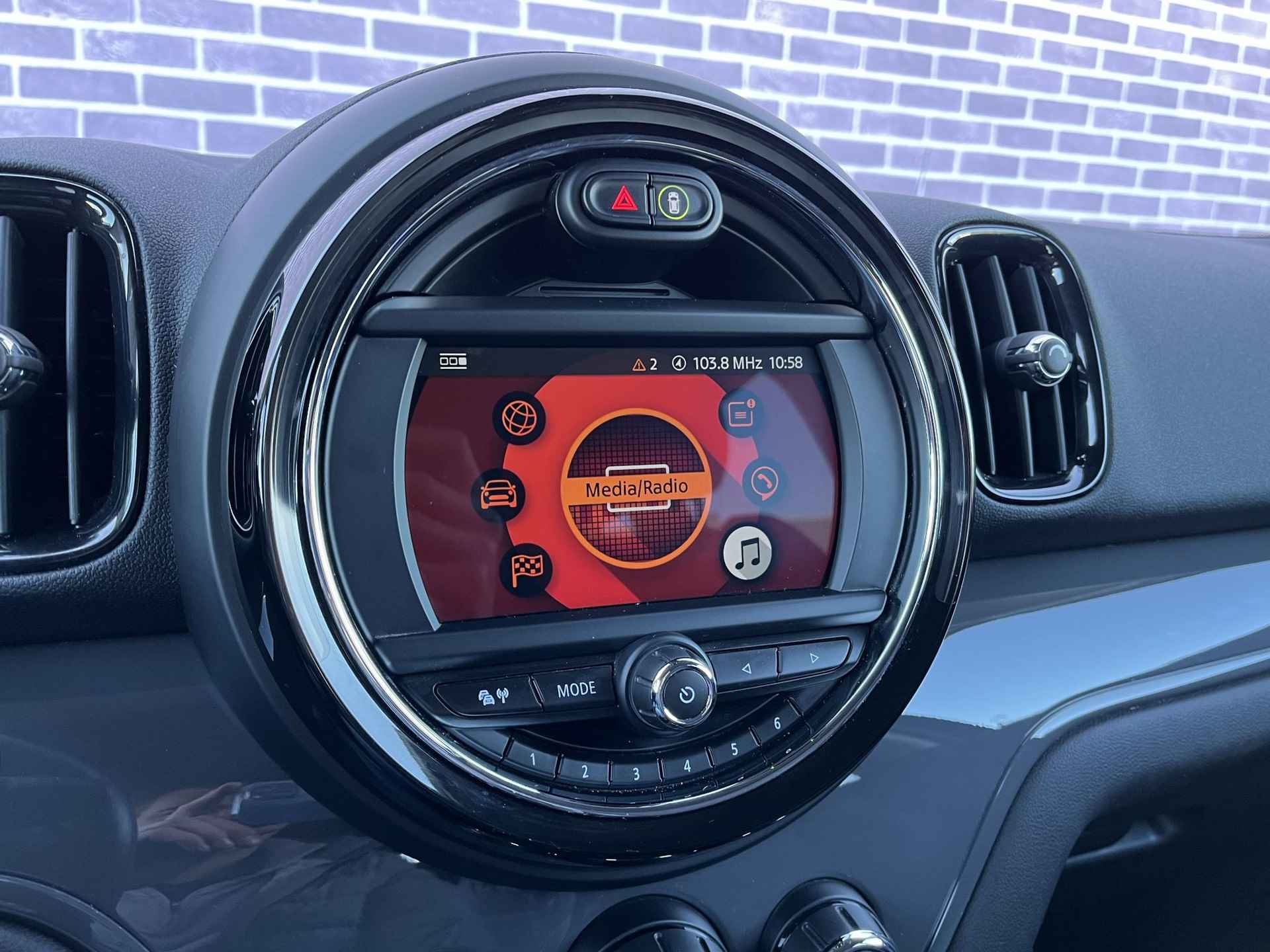 Mini Mini Countryman 1.5 One Chili Trekhaak | Navigatie | Half Leer | Cruise Controle | PDC | Sportstoelen | Climate Controle - 33/38