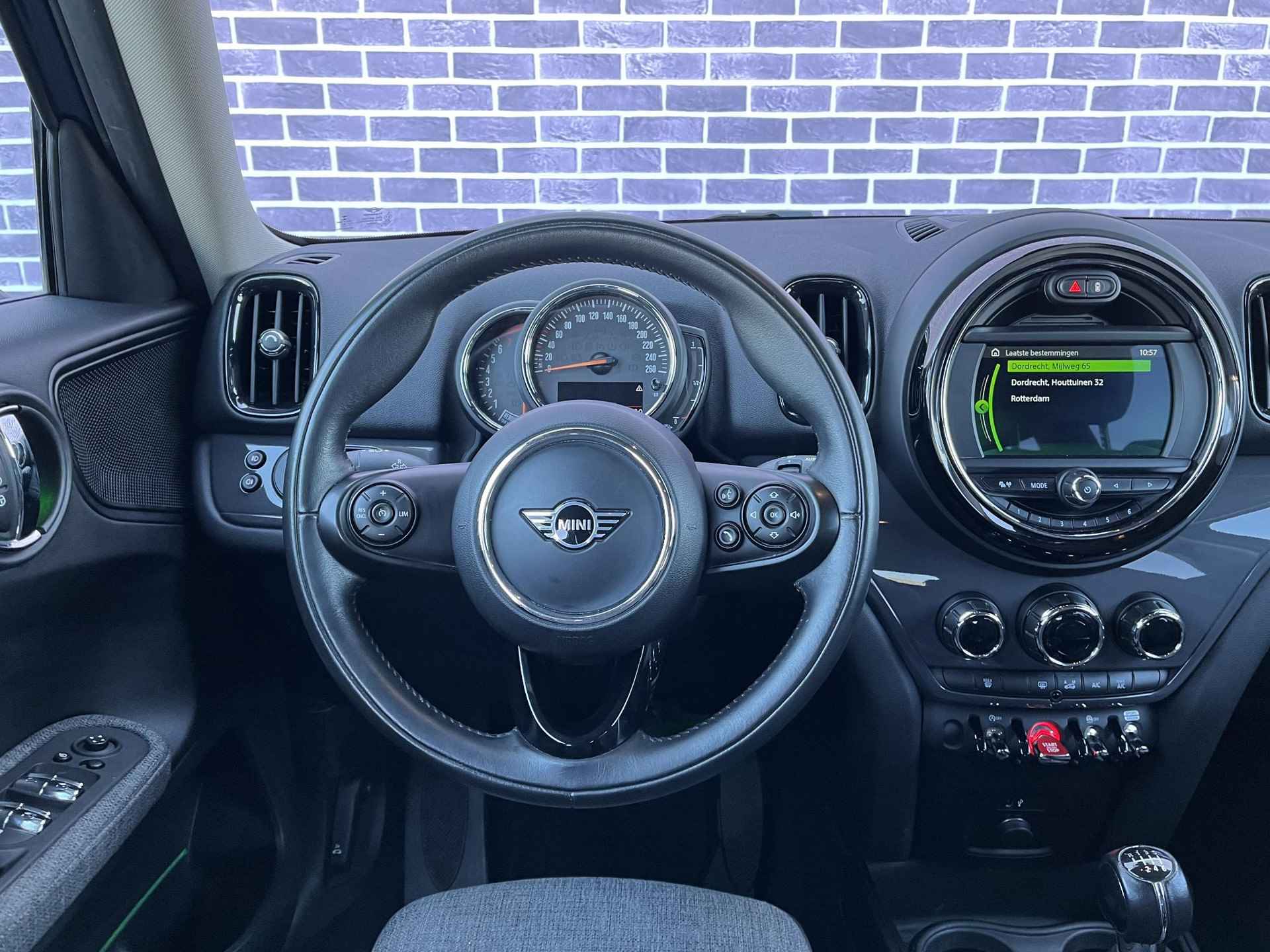 Mini Mini Countryman 1.5 One Chili | Trekhaak | Navigatie | Half Leer | Cruise Controle | PDC | Sportstoelen | Climate Controle - 11/38