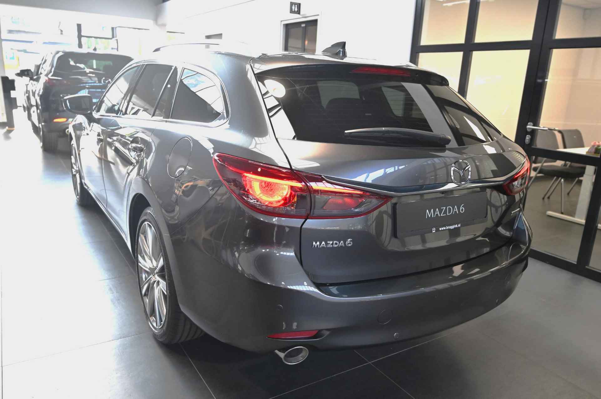 Mazda 6 Sportbreak SkyActiv-G 165 automaat Exclusive-Line Met Comfort Pack *éénmalig  € 11.390,-  voordeel* - 3/49