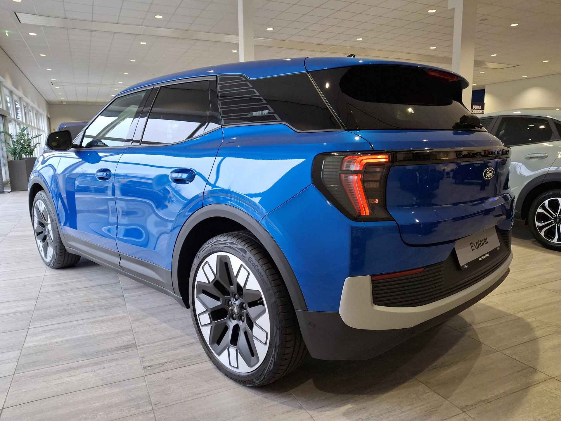 Ford Explorer Premium Extended Range RWD 77 kWh NU MET € 2.000,- VOORDEEL! - 4/21