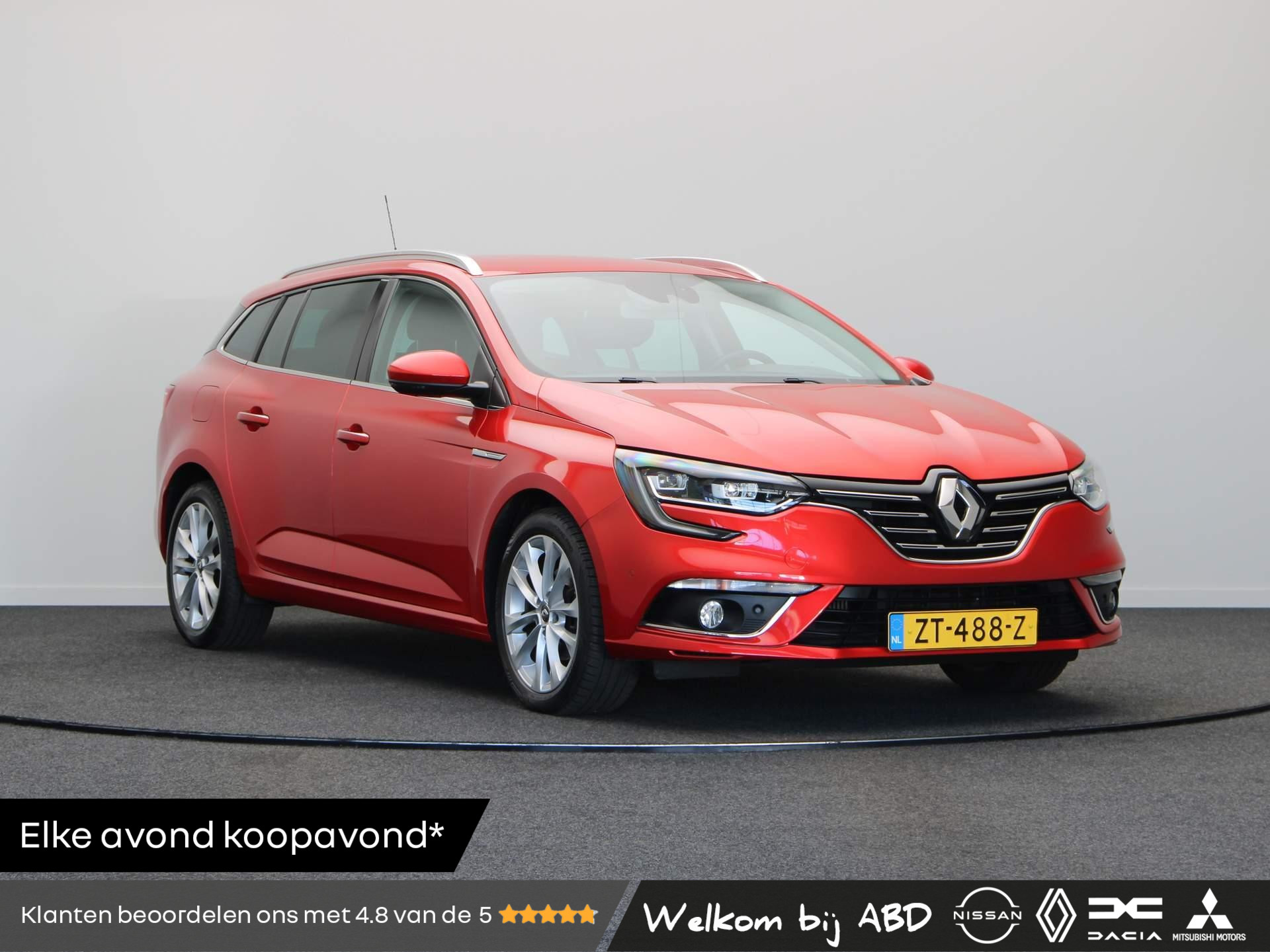 Renault Mégane Estate TCe 140pk Limited Automaat | Trekhaak | Dealer onderhouden | Achteruitrijcamera | Parkeersensoren voor/achter | Grootscherm navigatie |