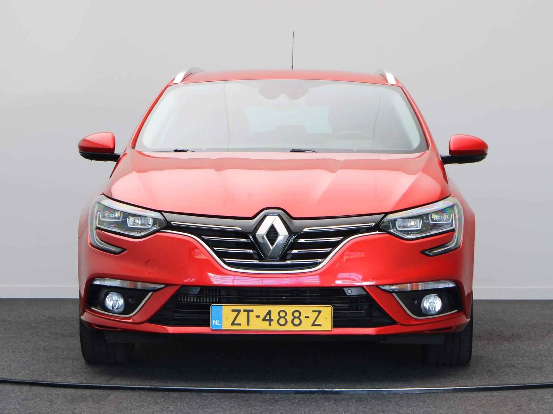 Renault Mégane Estate TCe 140pk Limited Automaat | Trekhaak | Dealer onderhouden | Achteruitrijcamera | Parkeersensoren voor/achter | Grootscherm navigatie | - 6/49