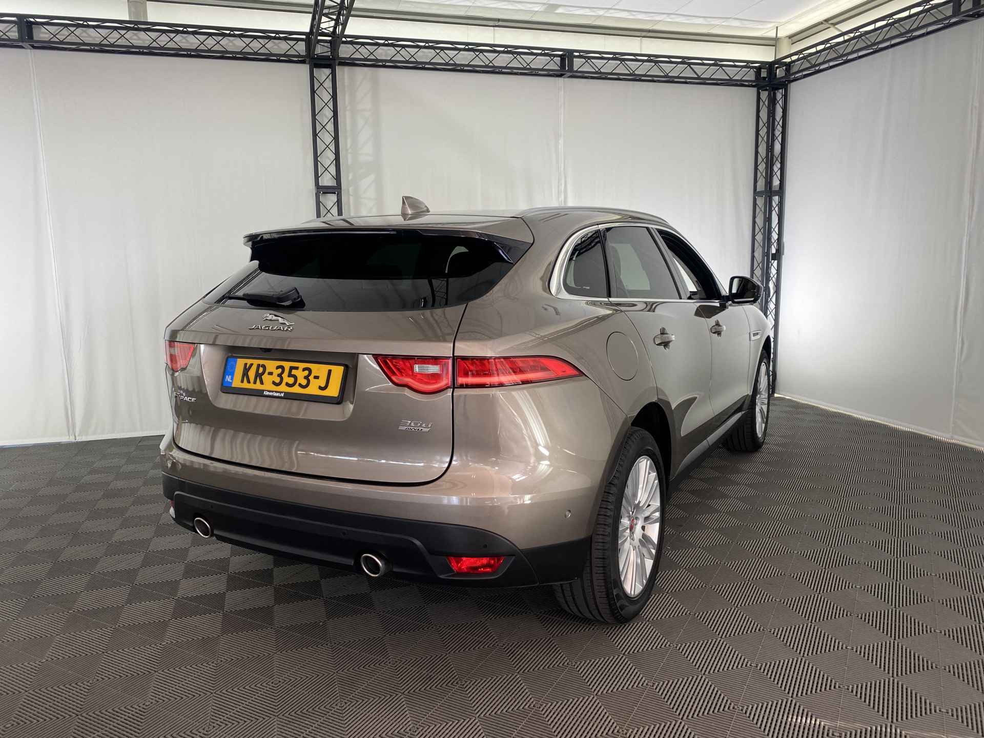 Jaguar F-Pace 3.0 S AWD 300 PK Automaat 49.000 km.!! | Navi | Memory | Leer | Pano-Dak | - 26/50