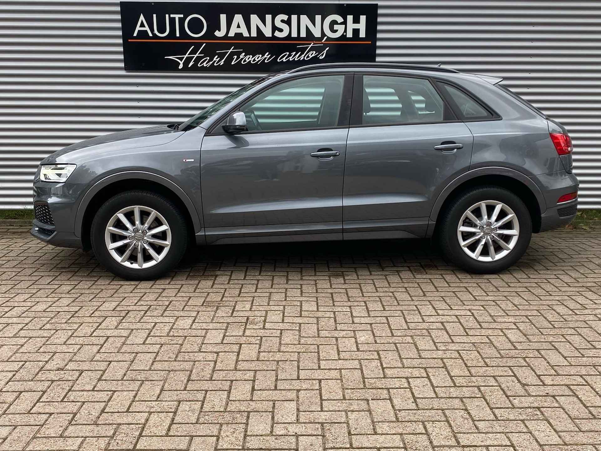 Audi Q3 1.4 TFSI CoD Adrenalin | Navi | Cruise Control | Airco | LM Velgen | Parkeersensoren achter | RIJKLAARPRIJS INCL 12 MAANDEN GARANTIE EN BEURT - 3/21