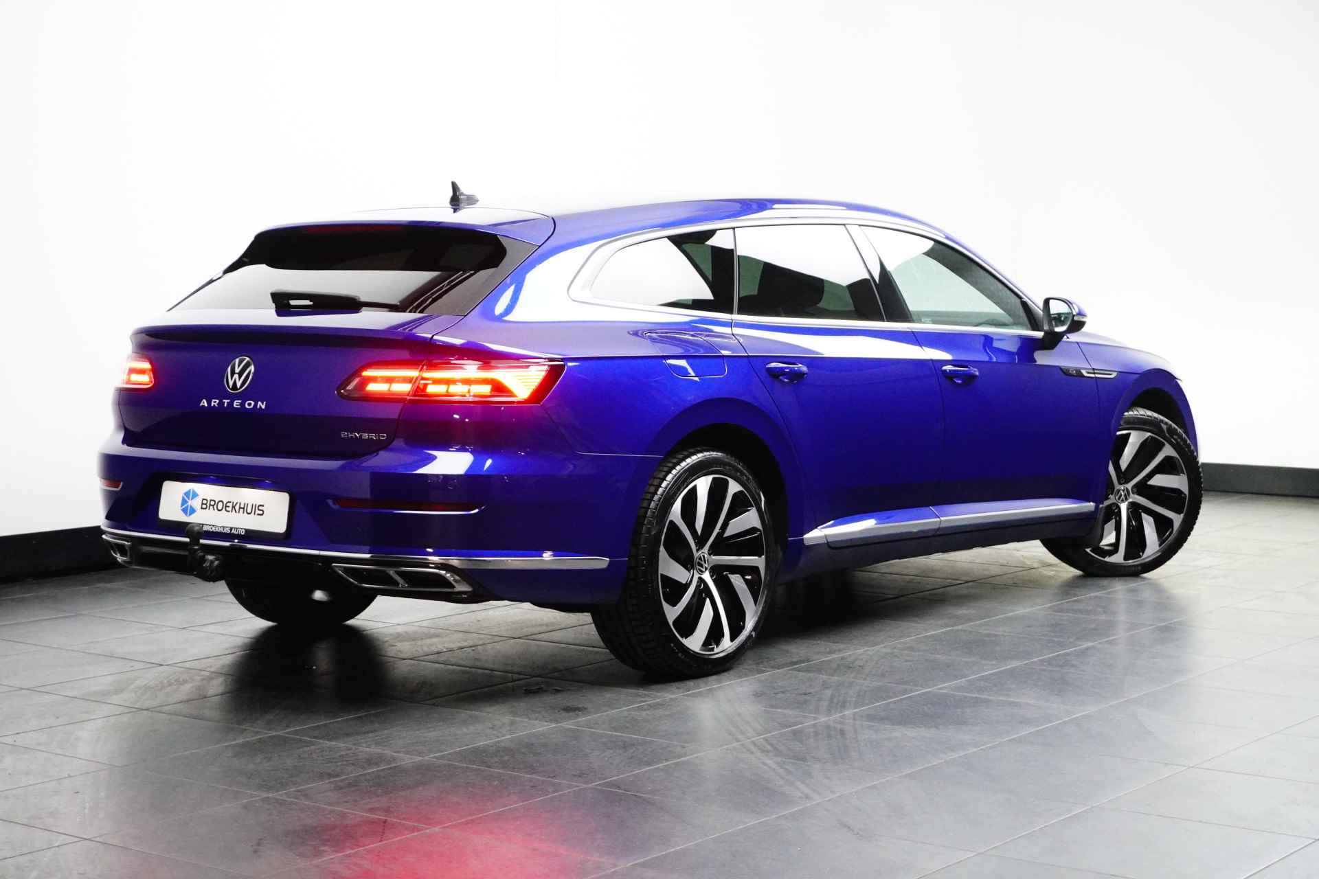 Volkswagen Arteon Shooting Brake 1.4 TSI eHybrid 217PK R-Line Business+ DSG-6 | TREKHAAK | CAMERA | ADAPTIVE CRUISE | 19'' LMV | STOELVERWARMING | - 5/33