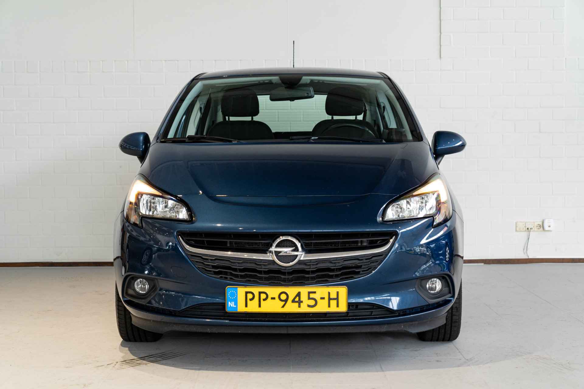 Opel Corsa 1.4 90PK Edition + | Airco l Tomtom l Lichtmetaal l Cruise Controle! - 3/27