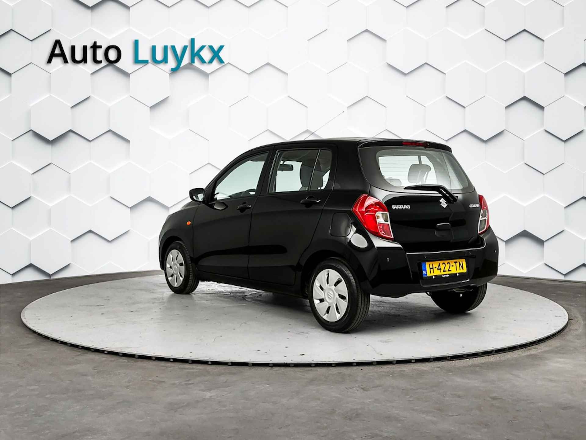 Suzuki Celerio 1.0 Comfort | Navigatie | Parkeersensoren voor + achter | Bluetooth - 3/36