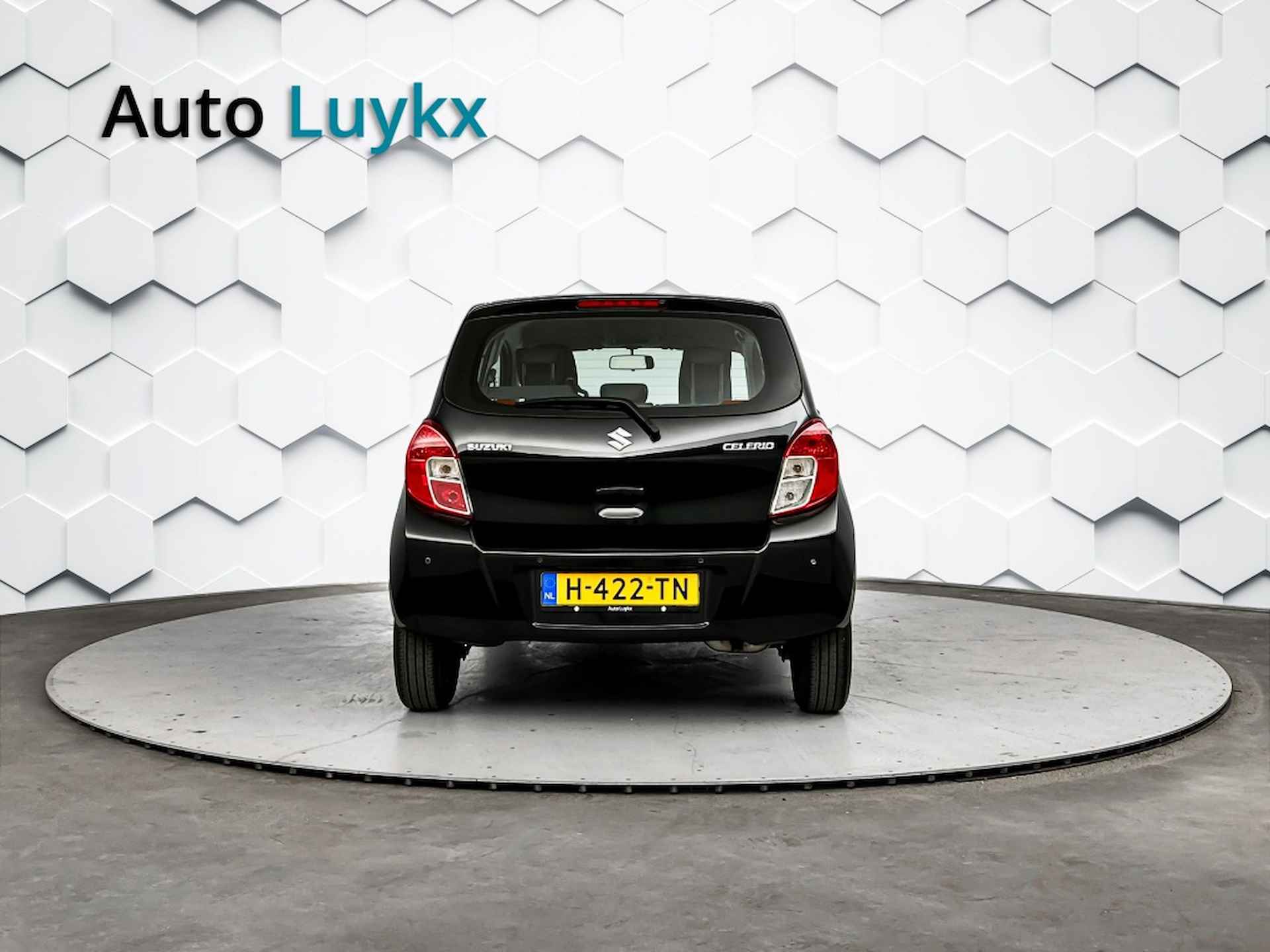 Suzuki Celerio 1.0 Comfort | Navigatie | Parkeersensoren voor + achter | Bluetooth - 8/36