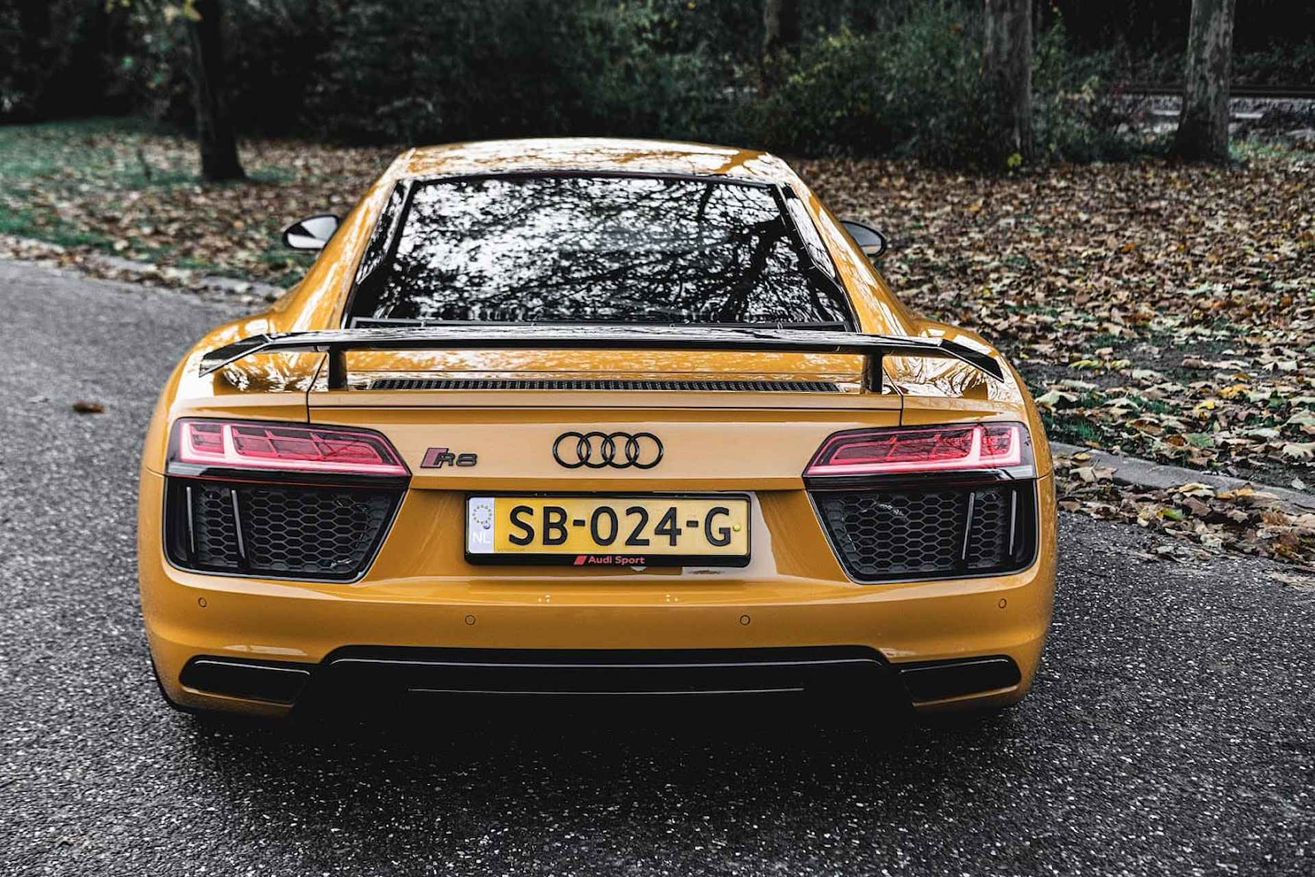 AUDI R8 5.2 FSI V10 Plus 610pk quattro S tronic, Ceramic, Carbon, NWST - 4/24