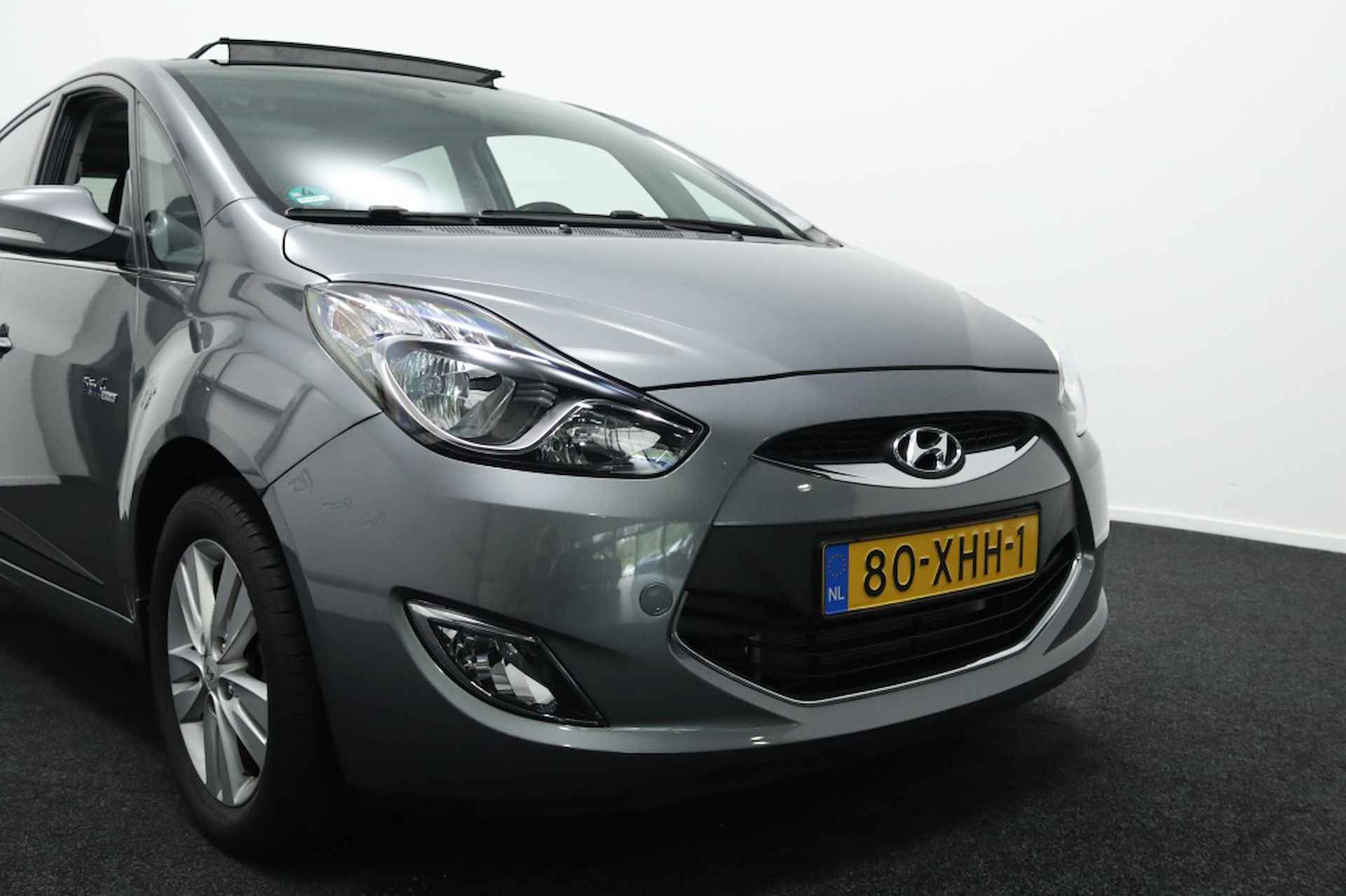 Hyundai ix20 1.4i i-Vision Eerste eigenaar | Pano-dak | Dealer onderhoud | NA - 3/33