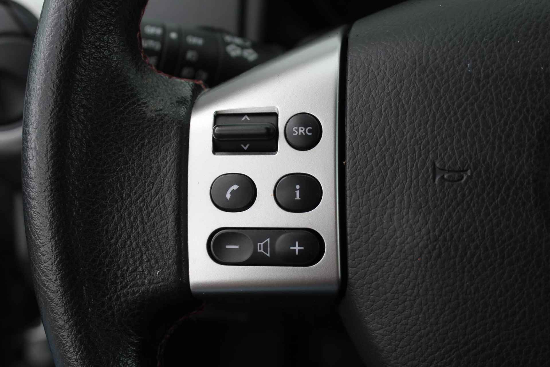 Nissan Note 1.4 Life + / Cruise Control / Bluetooth / Climate Control / 100% Dealer Onderhouden / 16" Lichtmetalen Velgen / - 14/33
