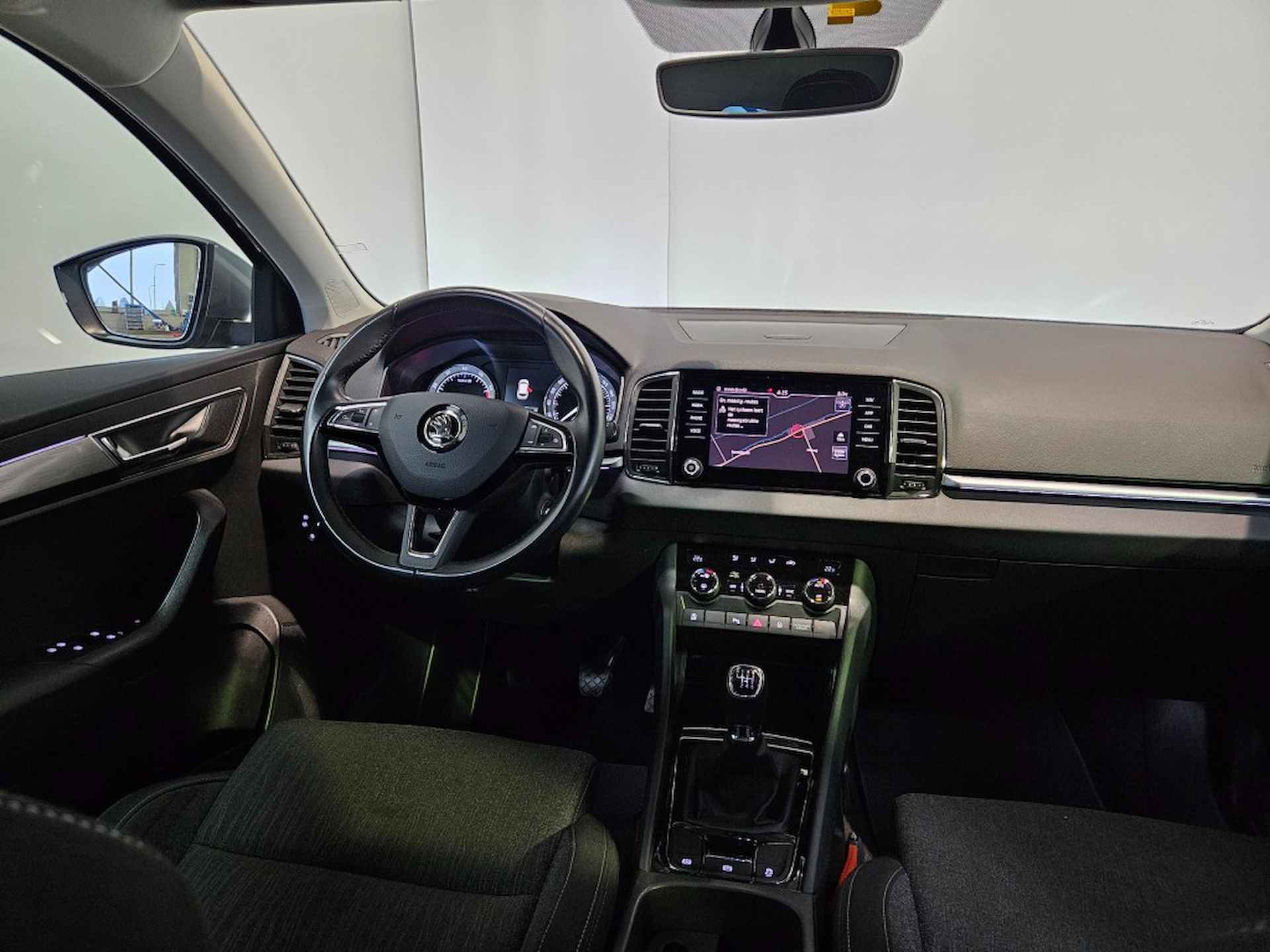 SKODA Karoq 1.0 TSI Business Edition / Trekhaak / Full LED / NL Auto - 17/53