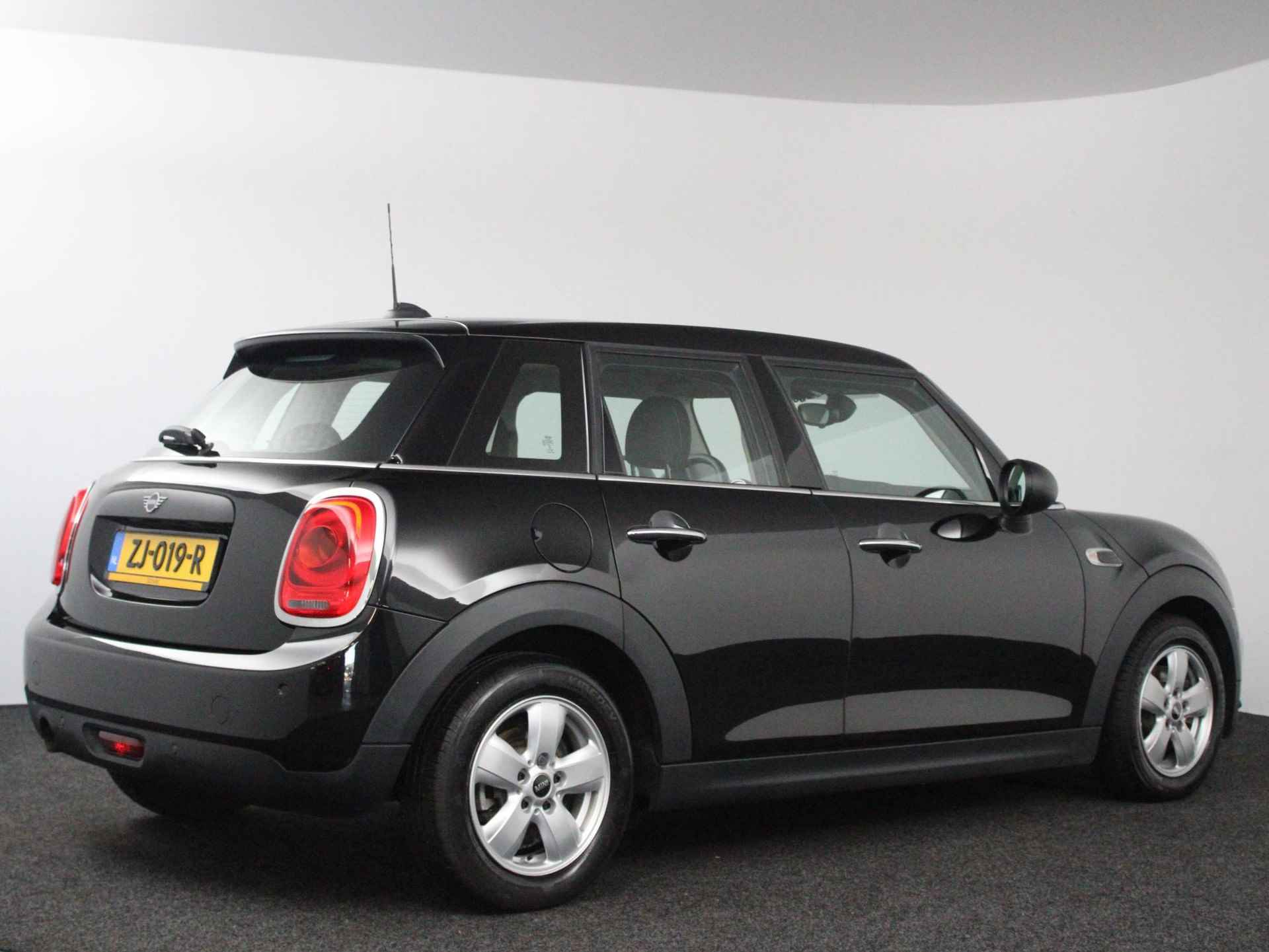 Mini Mini 1.5 One Business Edition NAVI | AUTOMAAT | PARKEERSENSOREN |  5 DEURS | - 4/46