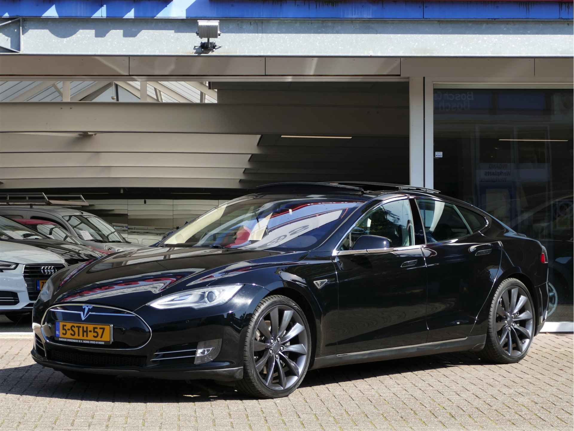 Tesla Model S 85 Performance | FREE CHARGE | elektrisch panoramadak | 21"all-season-banden | leer | stoelverwarming - 53/56