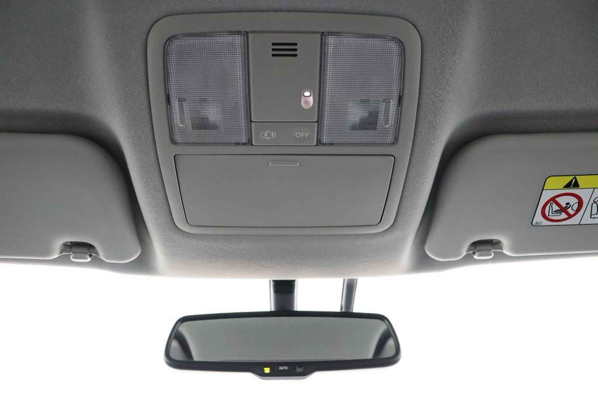 Toyota Auris 1.8 Hybrid Dynamic | Navigatie | Cruise-Control | Parkeercamera | - 31/53